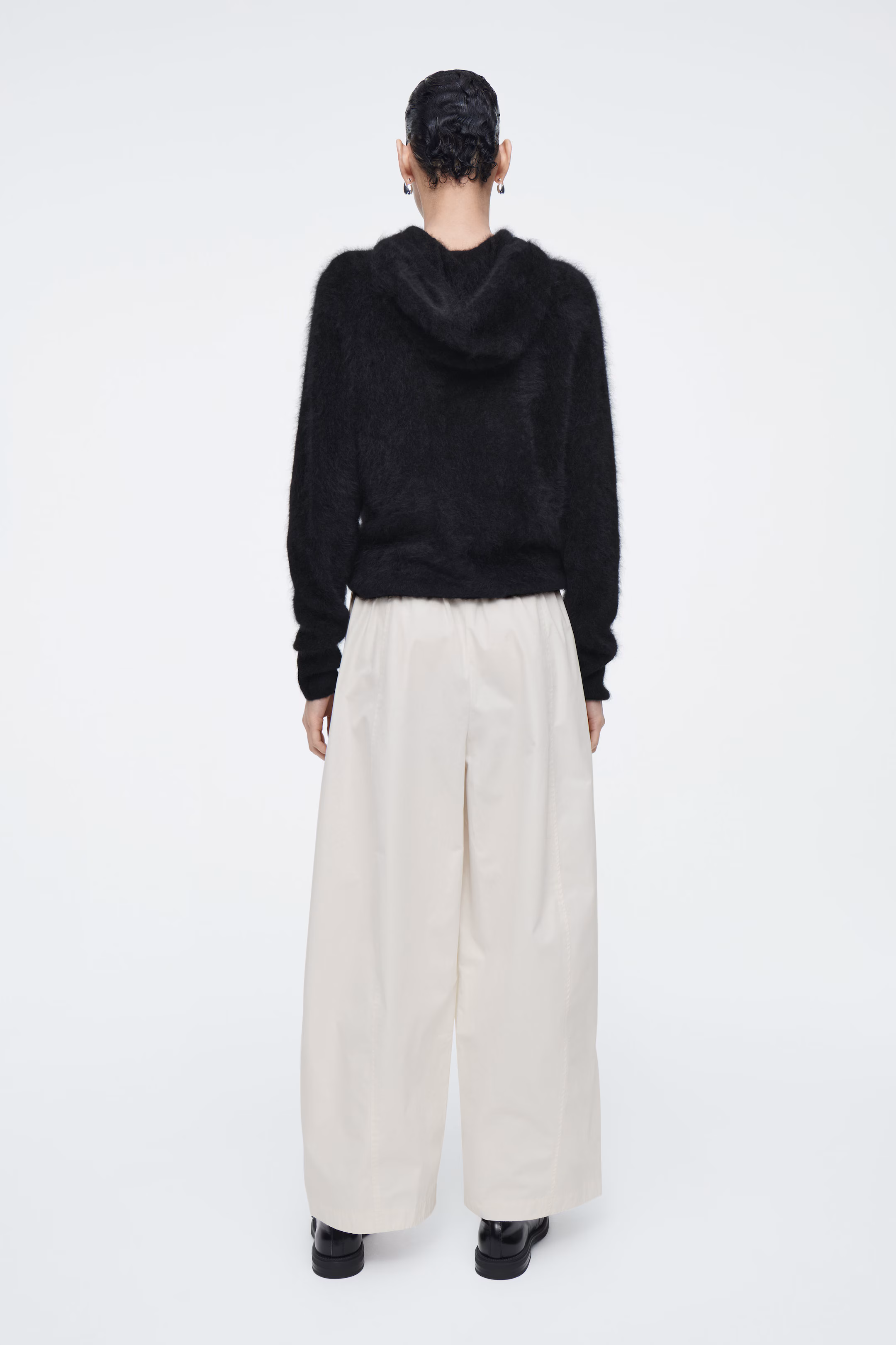 ELASTICATED BARREL-LEG TROUSERS
