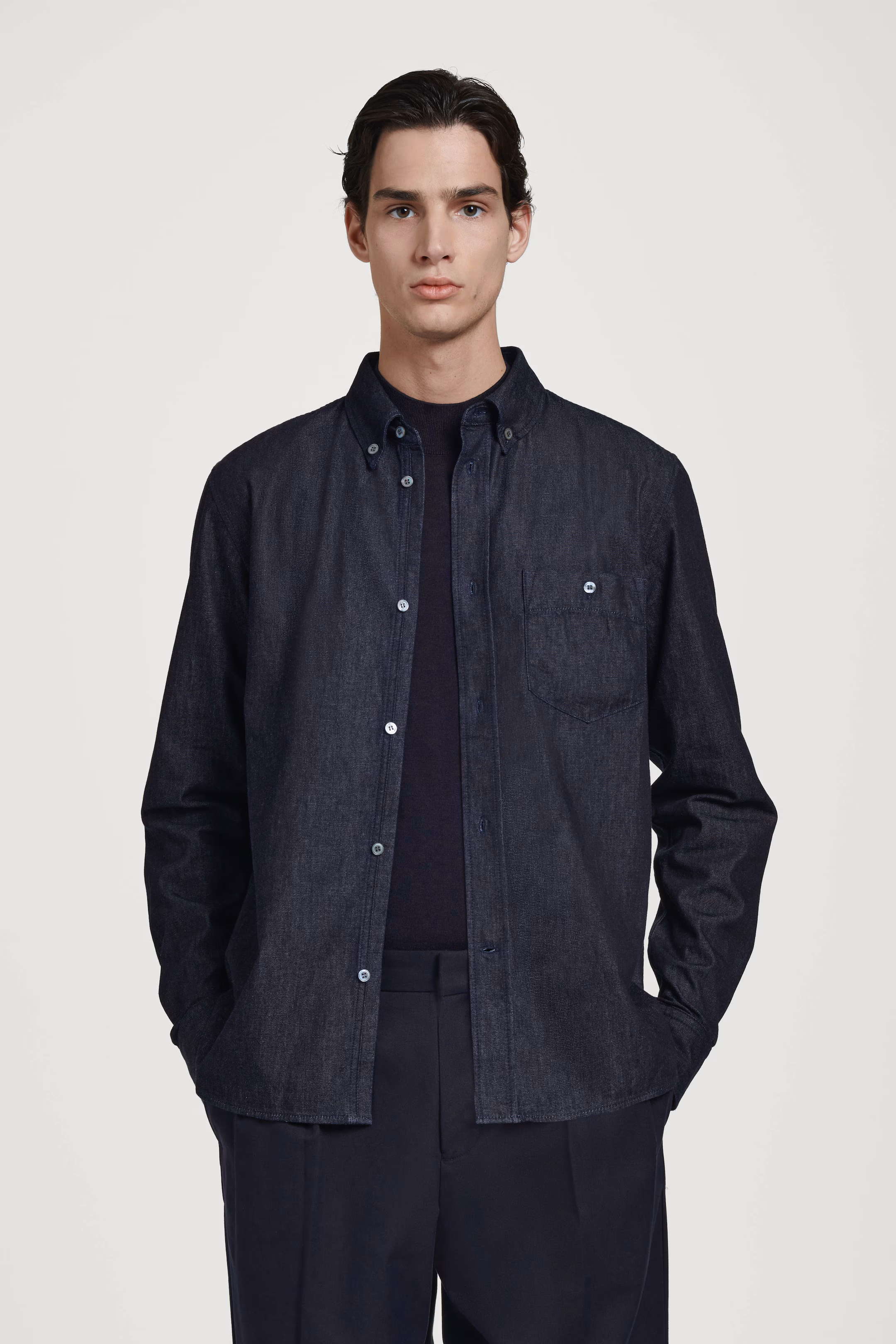 CHAMBRAY SHIRT