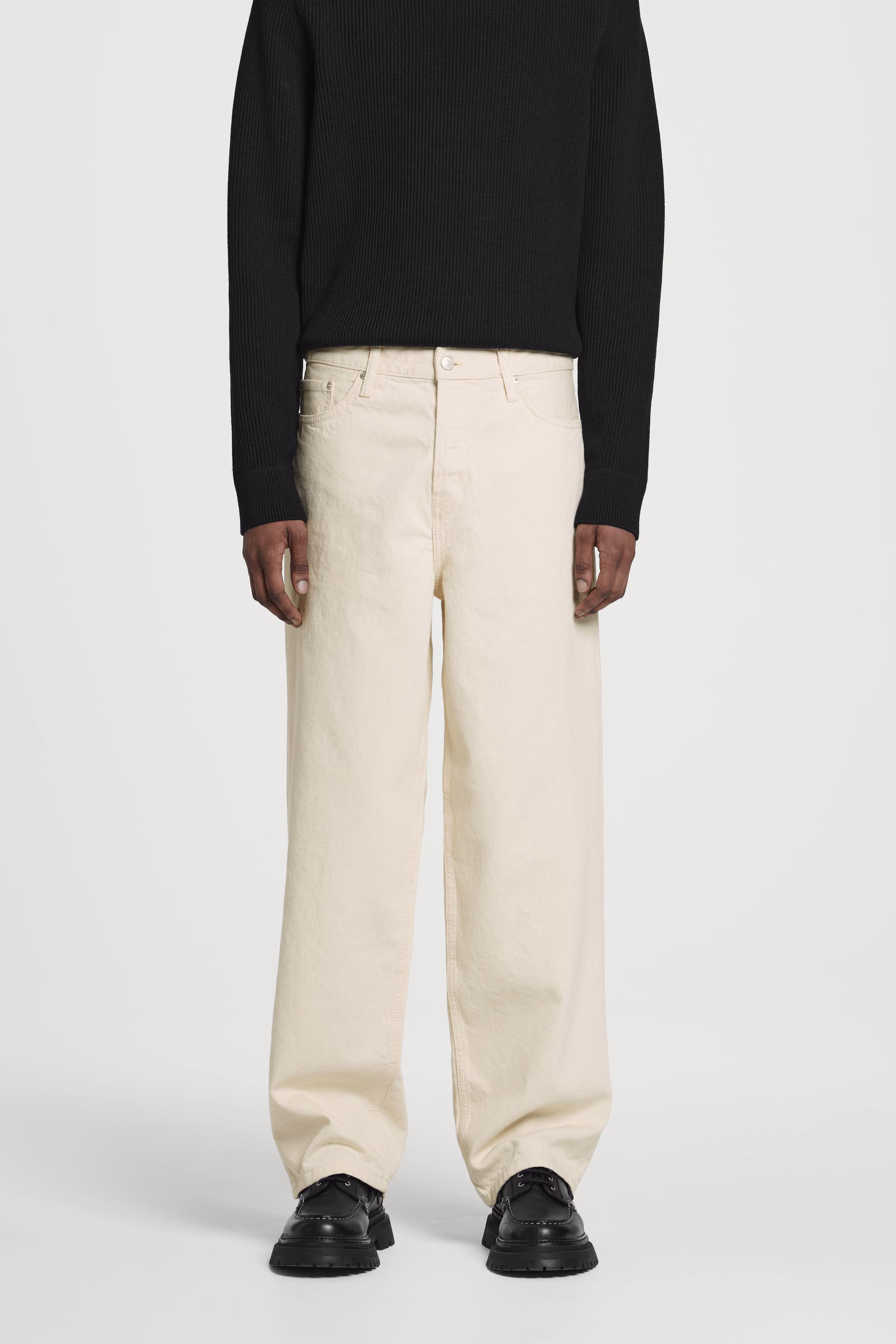 RIDER STRAIGHT-LEG JEANS