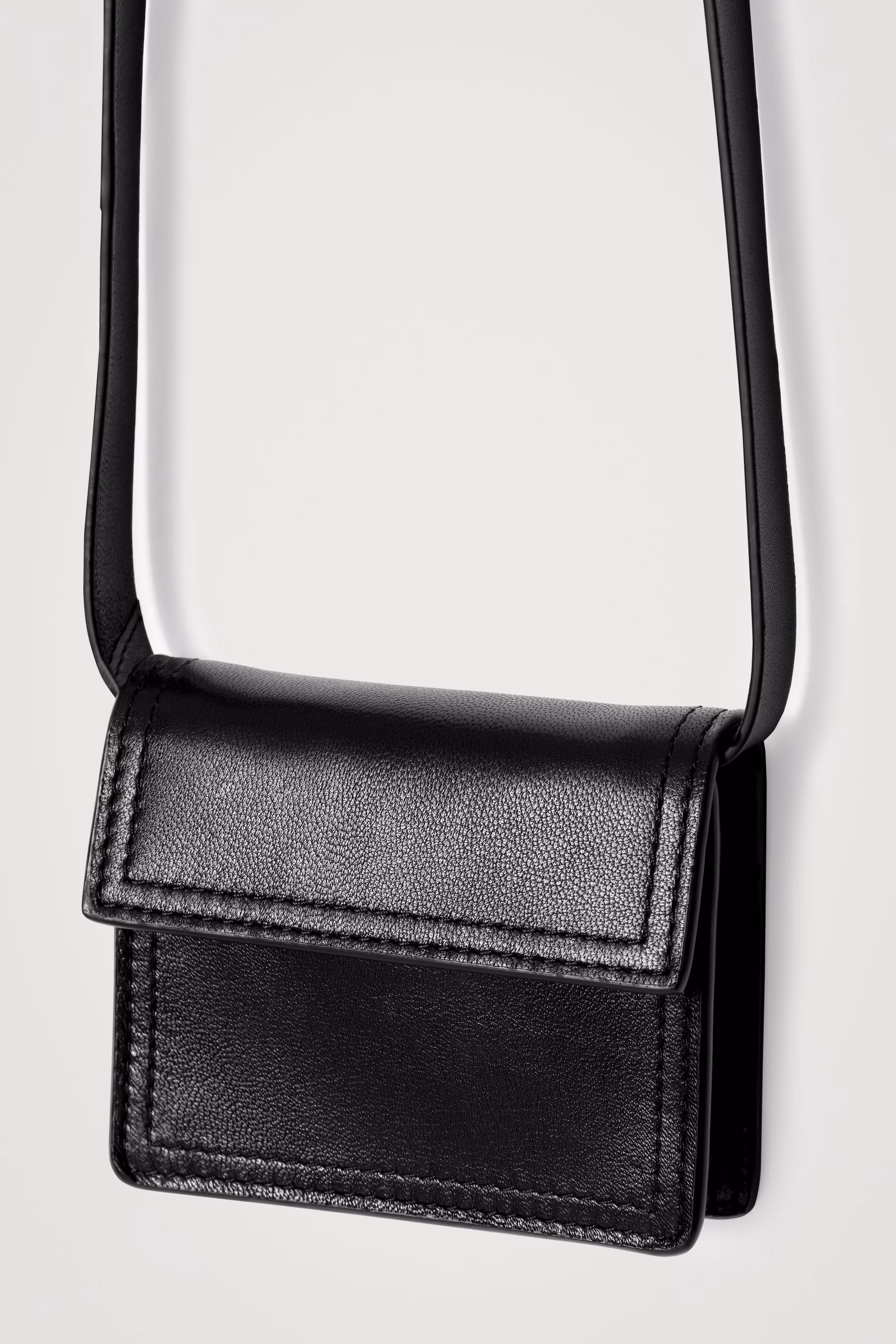 MINI CROSSBODY POUCH - LEATHER