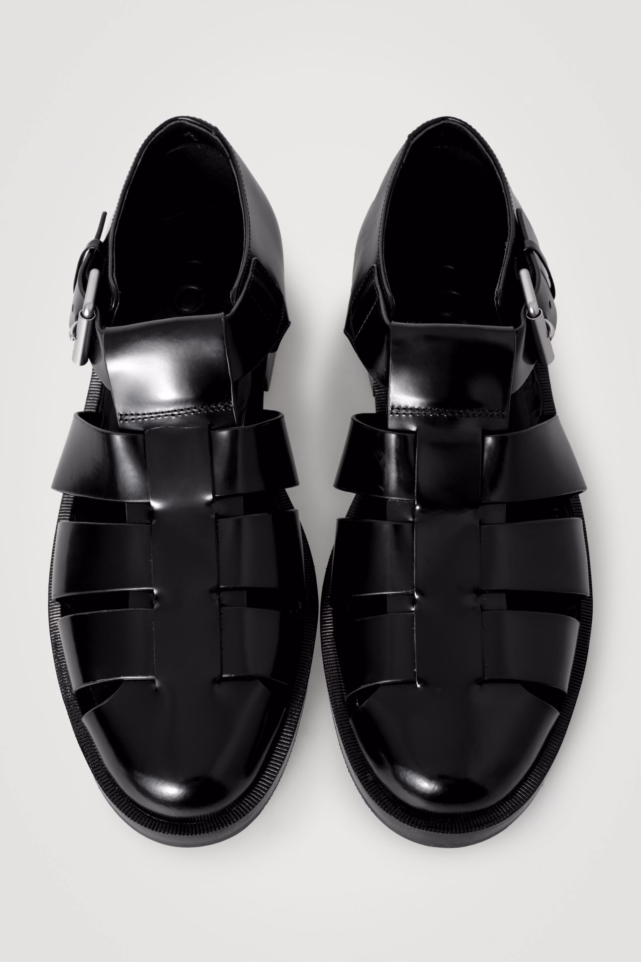 LEATHER FISHERMAN SANDALS