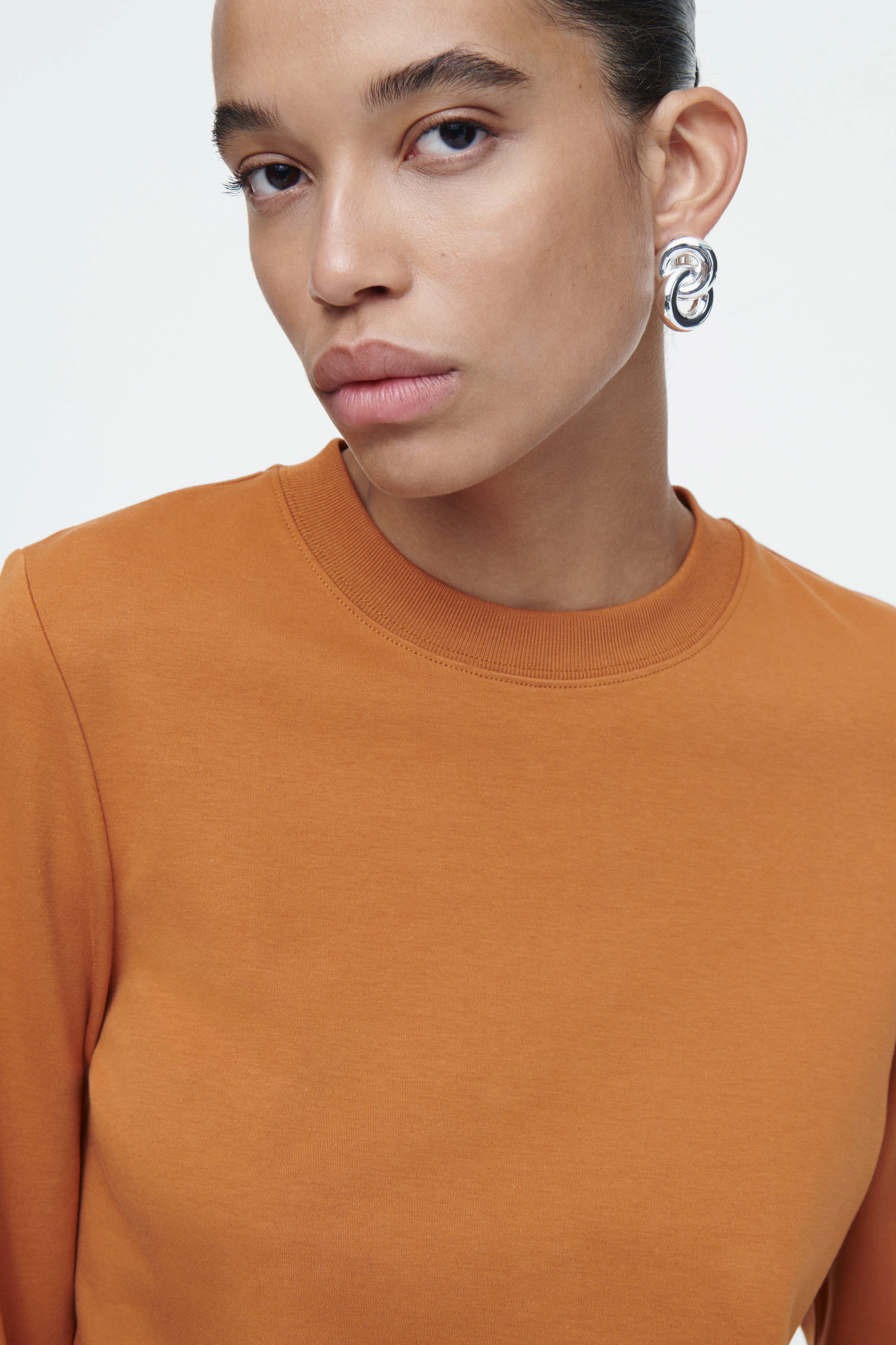 CLEAN CUT REGULAR LONG-SLEEVED T-SHIRT