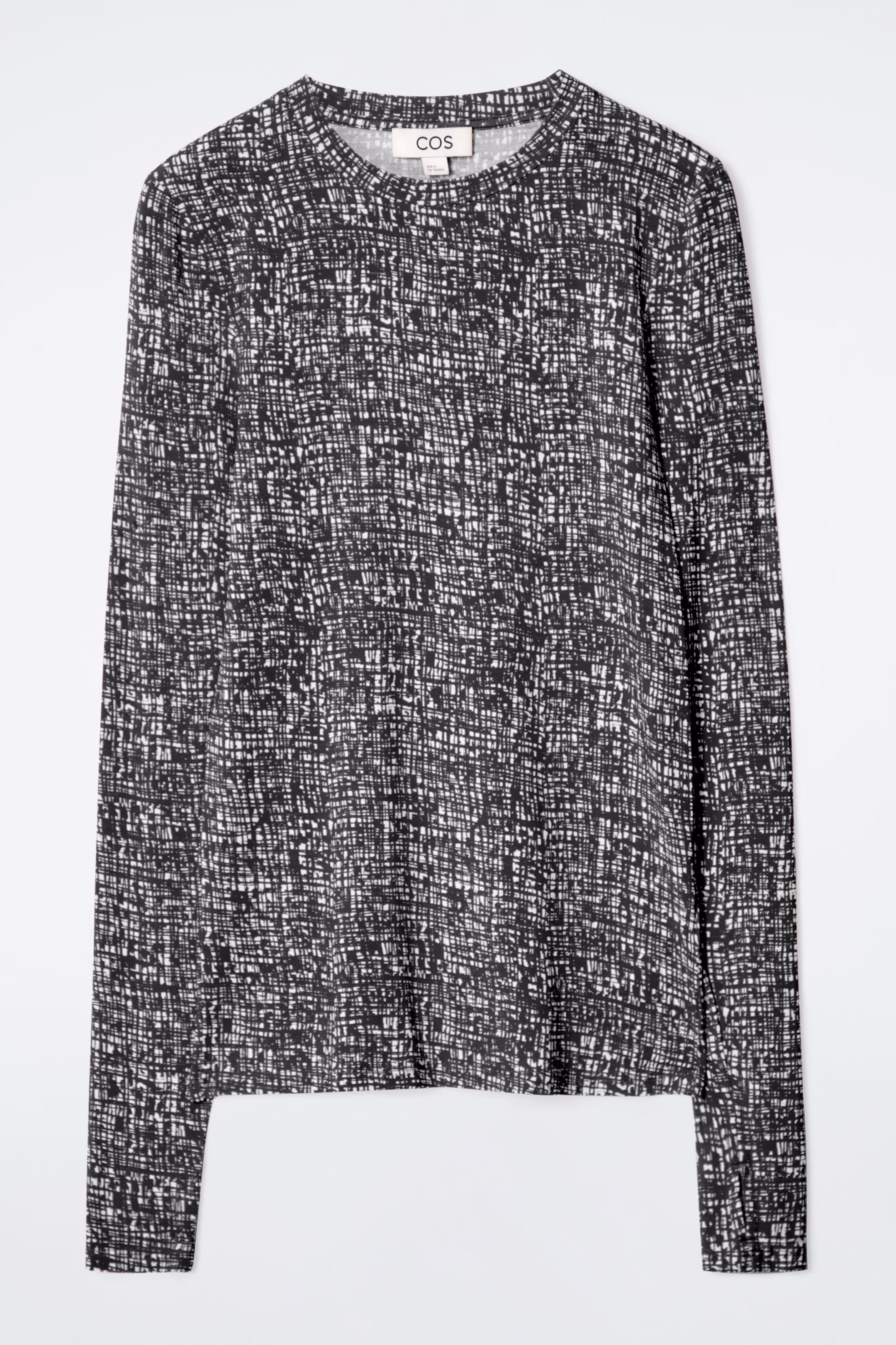 SLIM LIGHTWEIGHT LONG-SLEEVED TOP