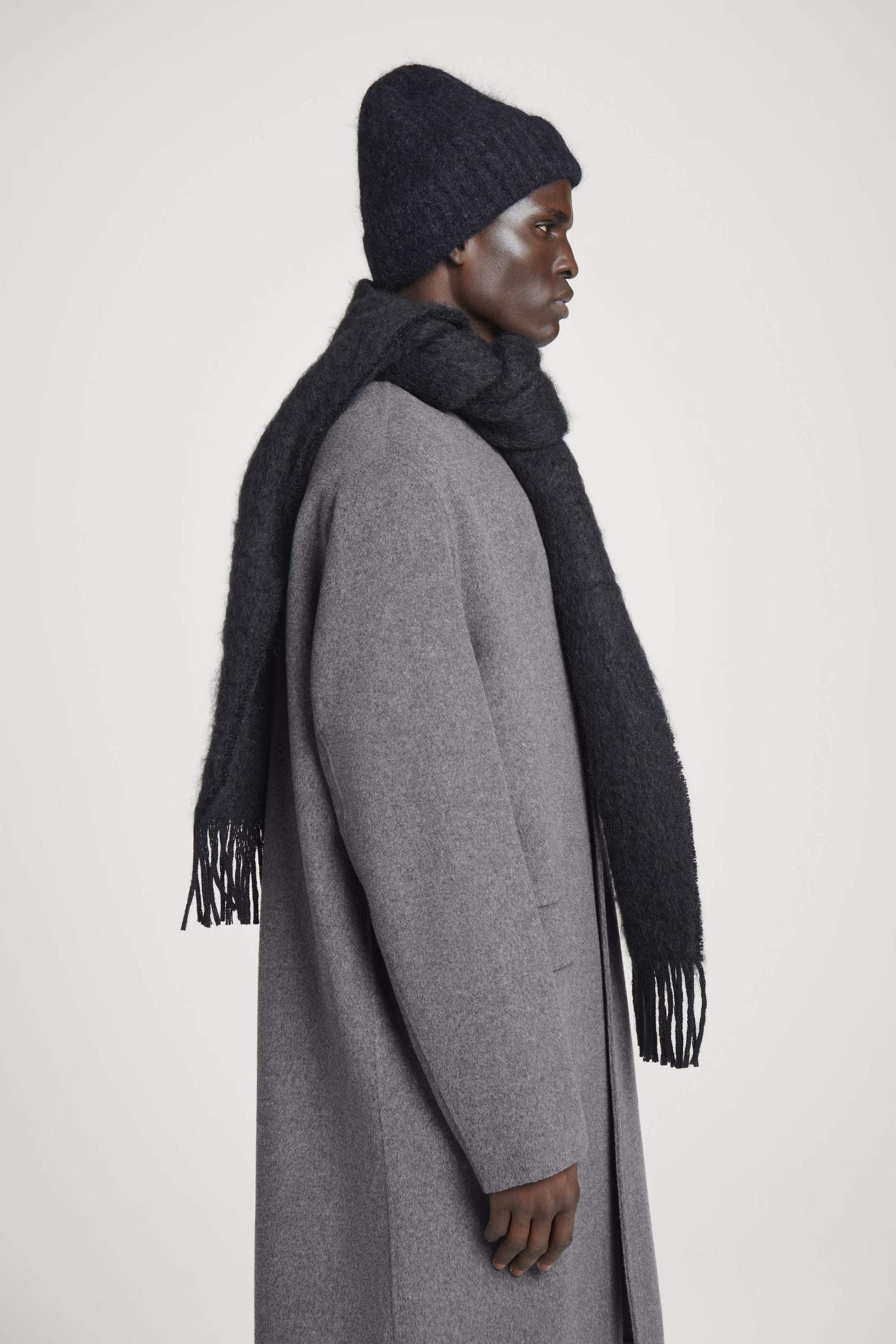 FRINGED MOHAIR SCARF