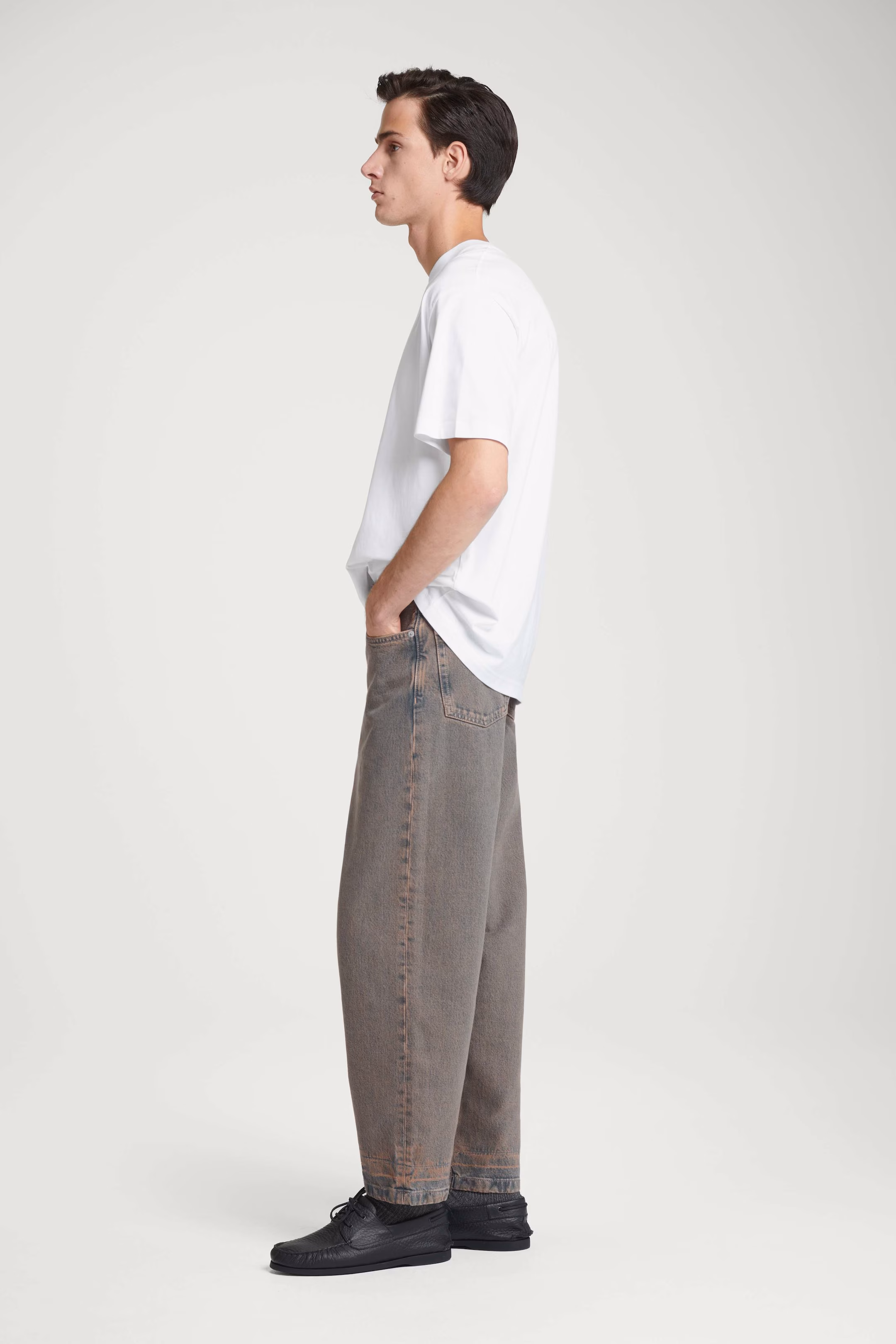 DOME STRAIGHT-LEG JEANS