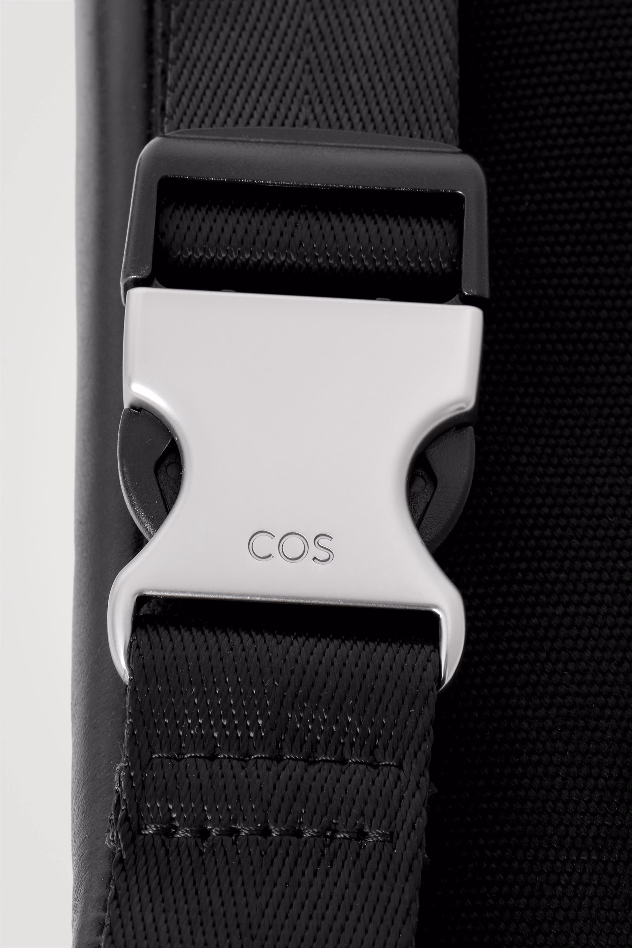 SLOUCHY CROSSBODY - LEATHER