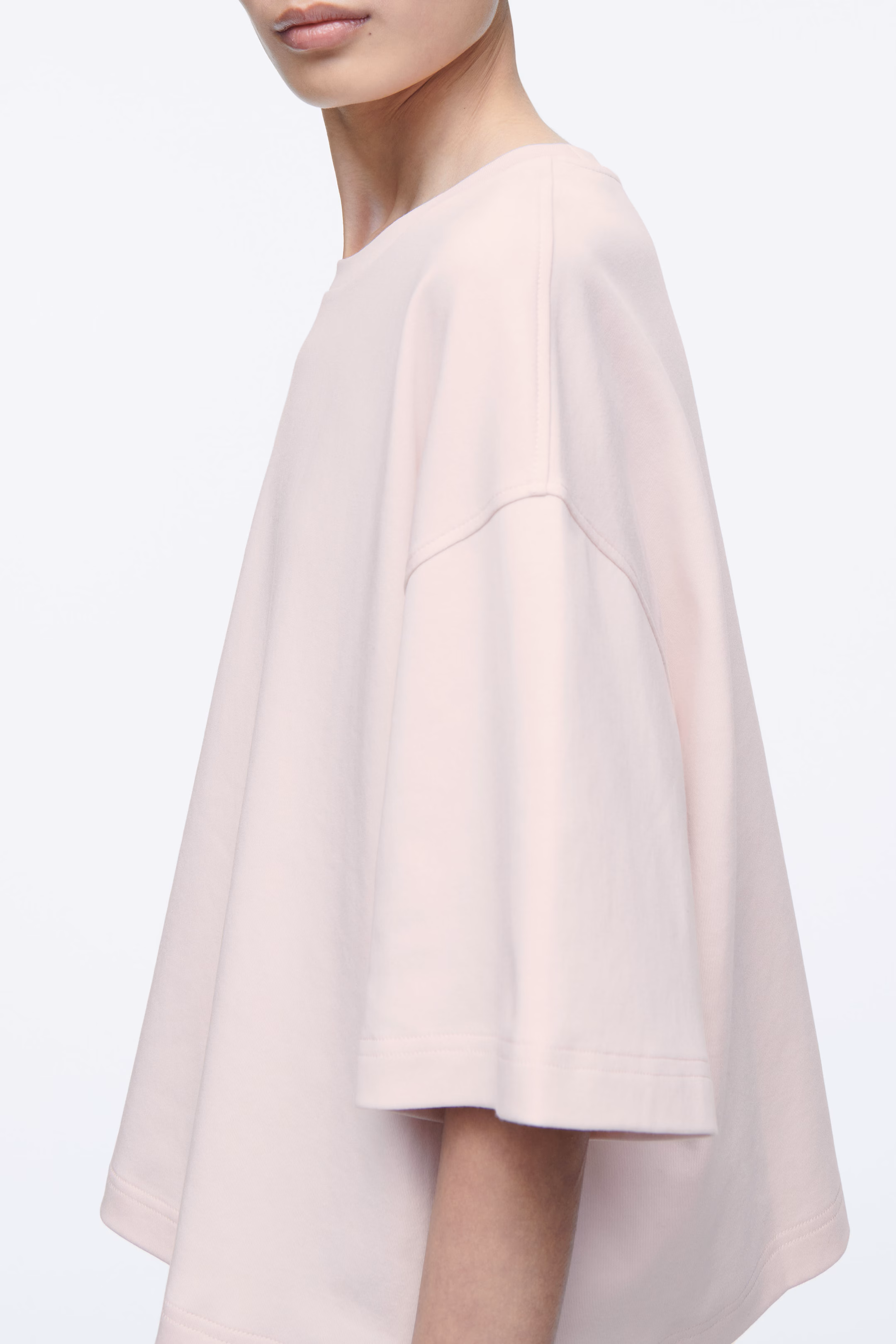 OVERSIZED BOXY T-SHIRT