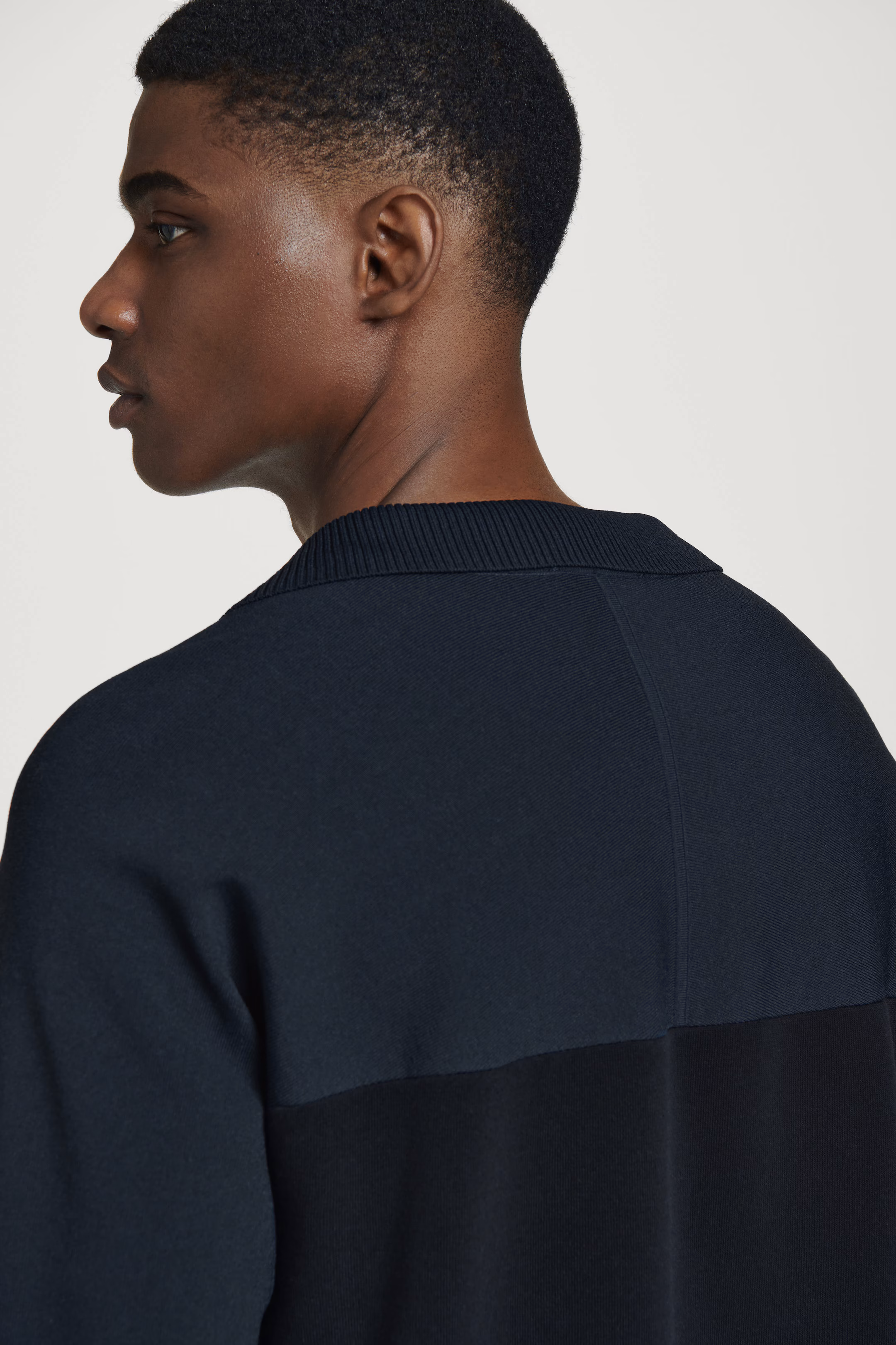 COLOUR-BLOCK DOUBLE-FACED POLO SHIRT