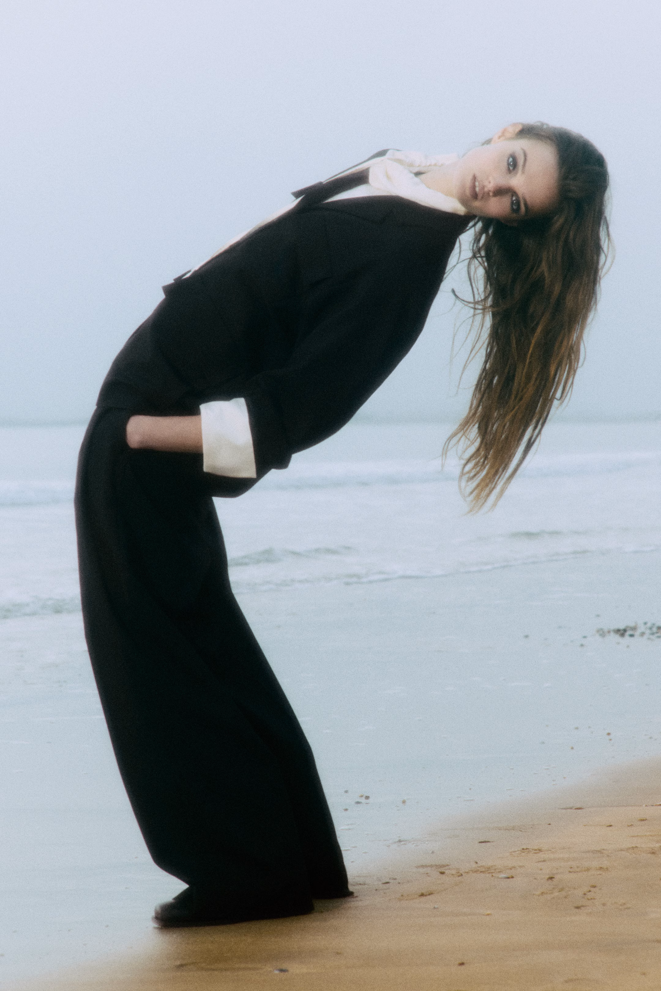 DRAWSTRING FUNNEL-NECK BLOUSE