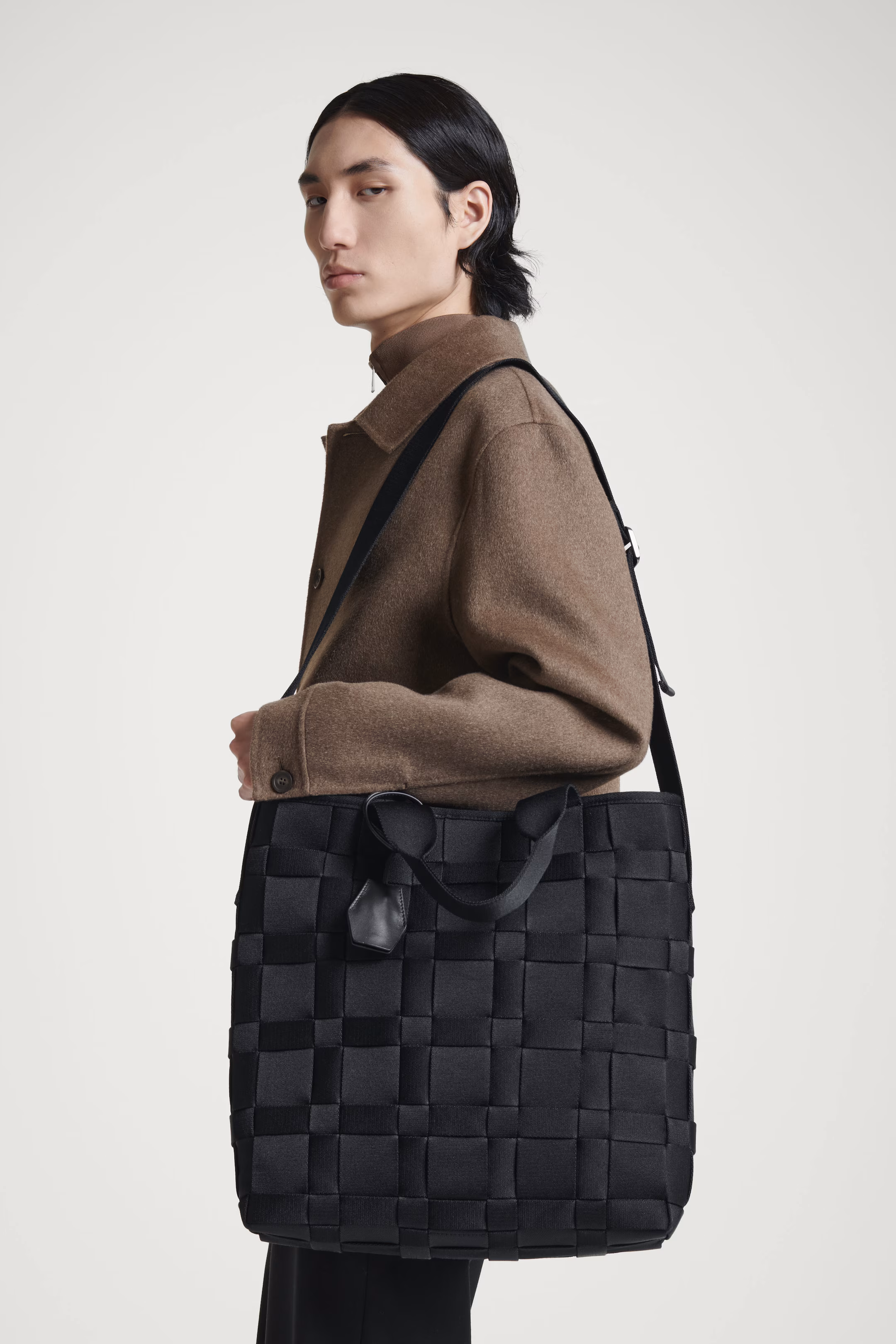 WOVEN TOTE BAG - WEBBING