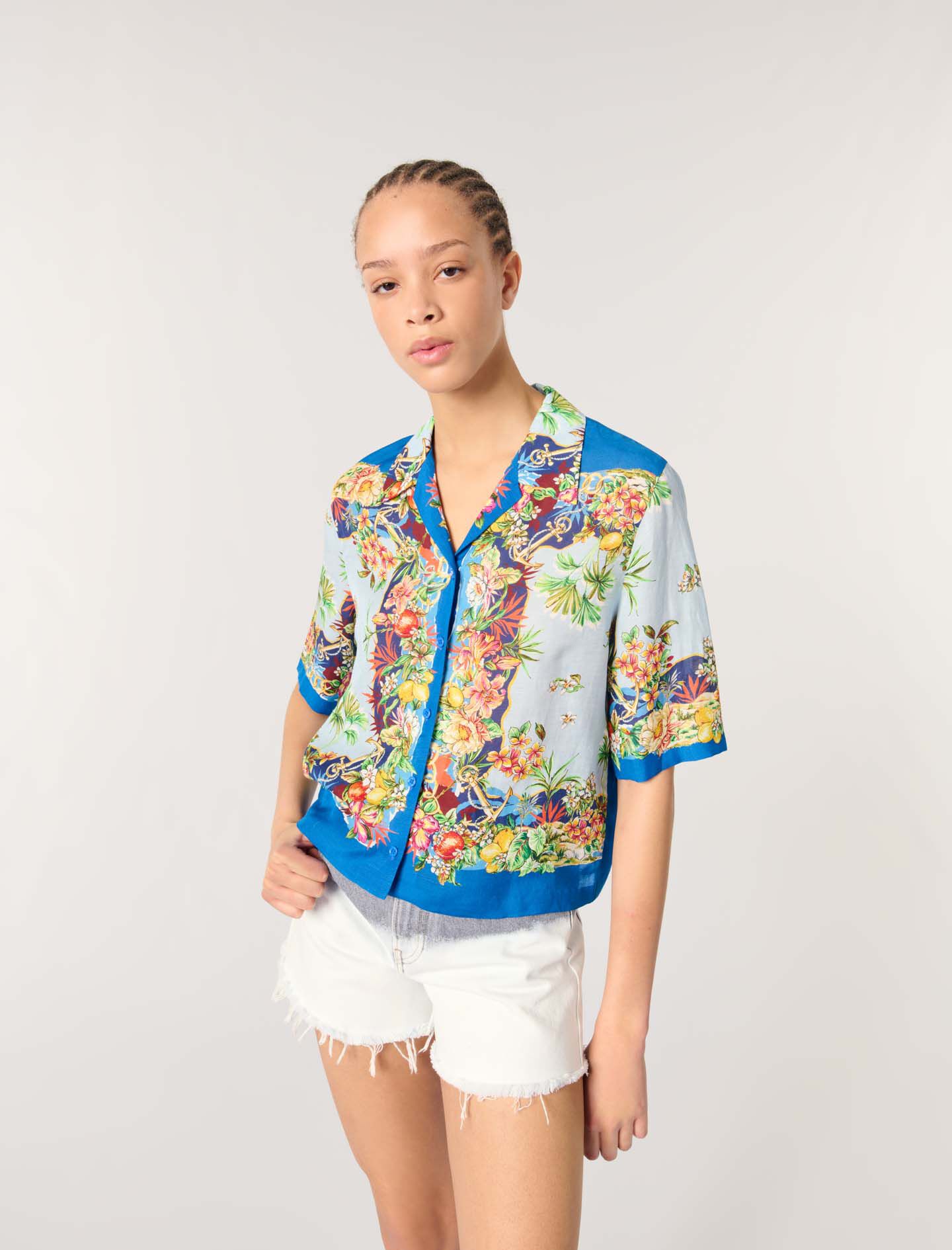 Patterned cropped shirt