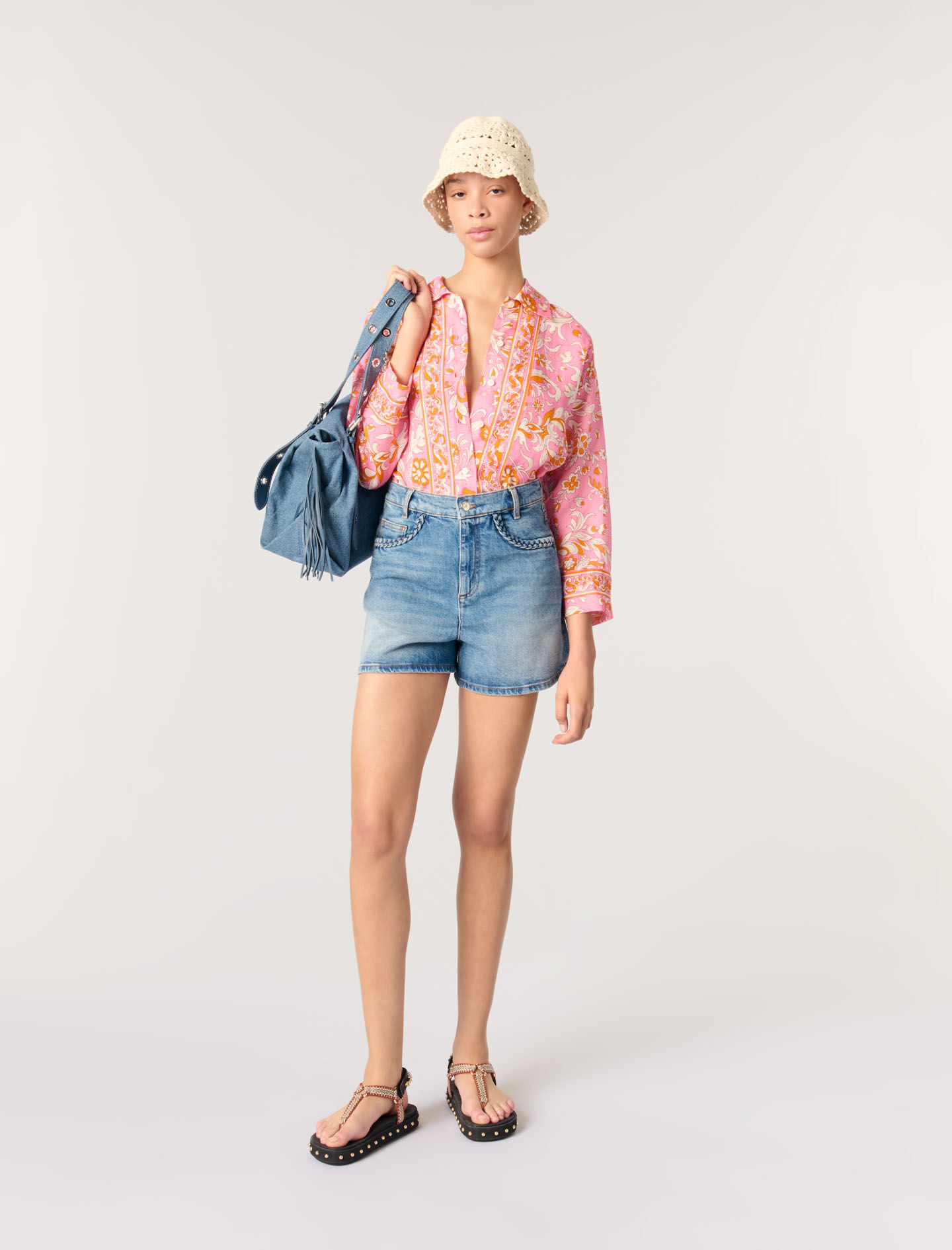 Denim shorts with braided trim