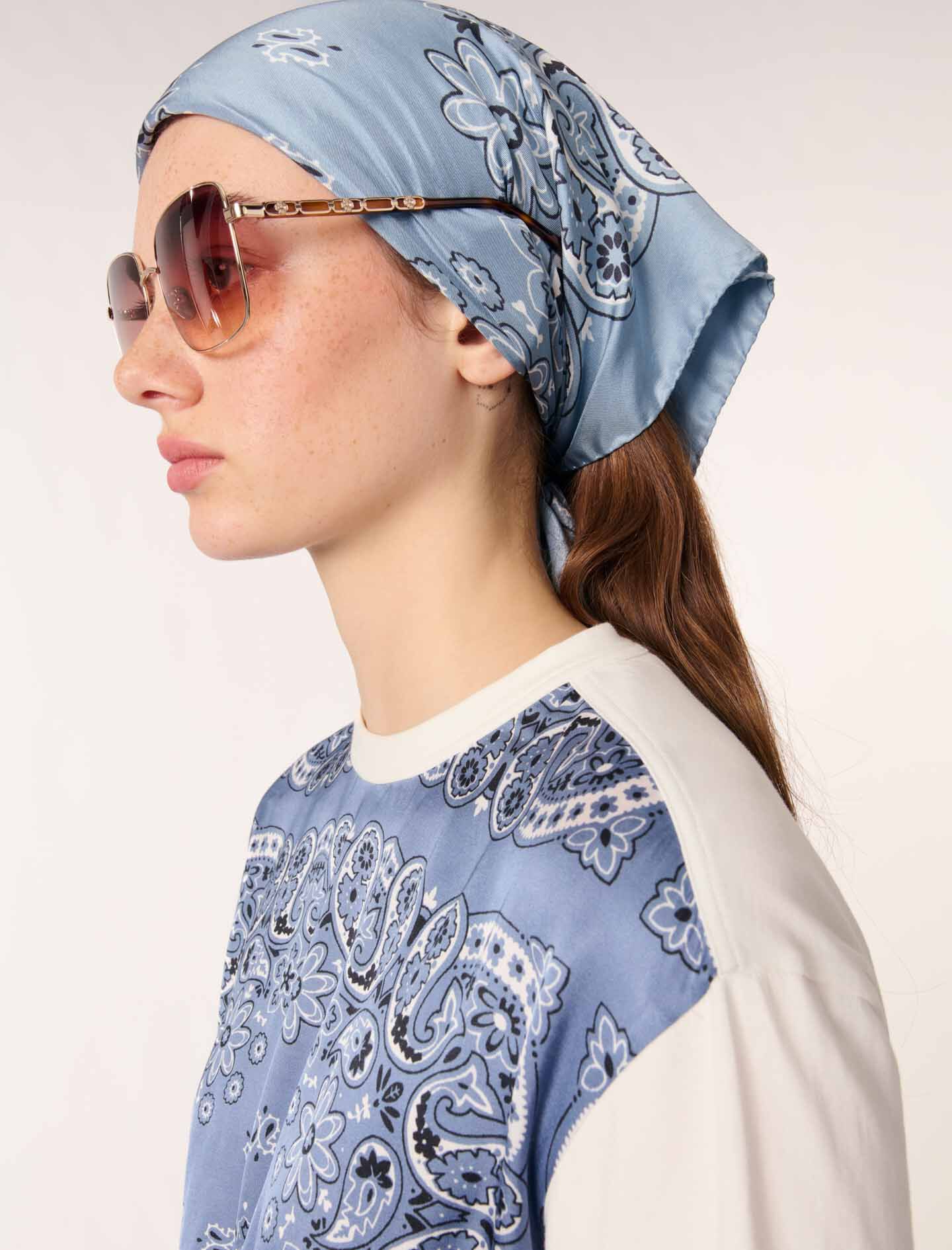 Tie-front T-shirt with print