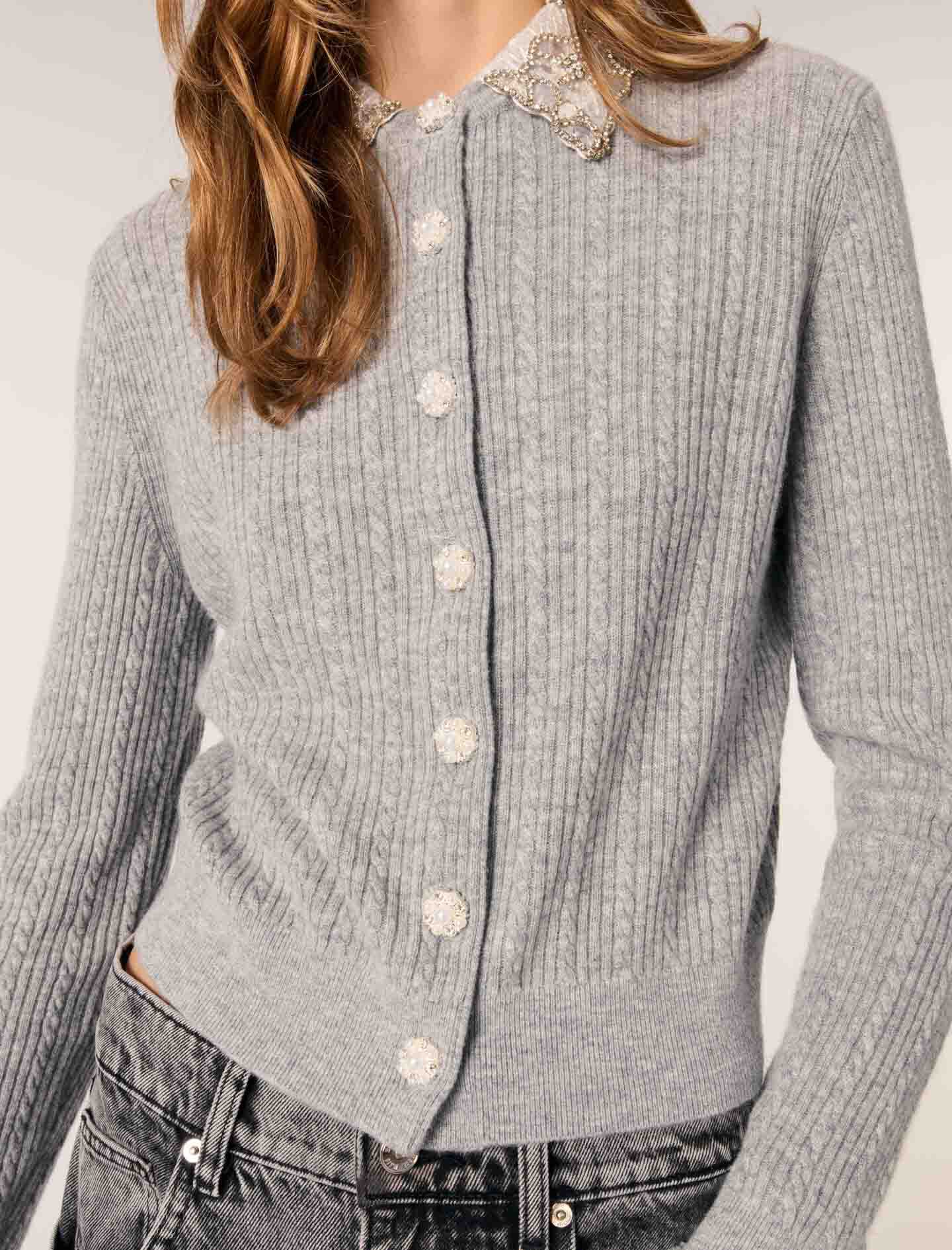 Cardigan with removable collar