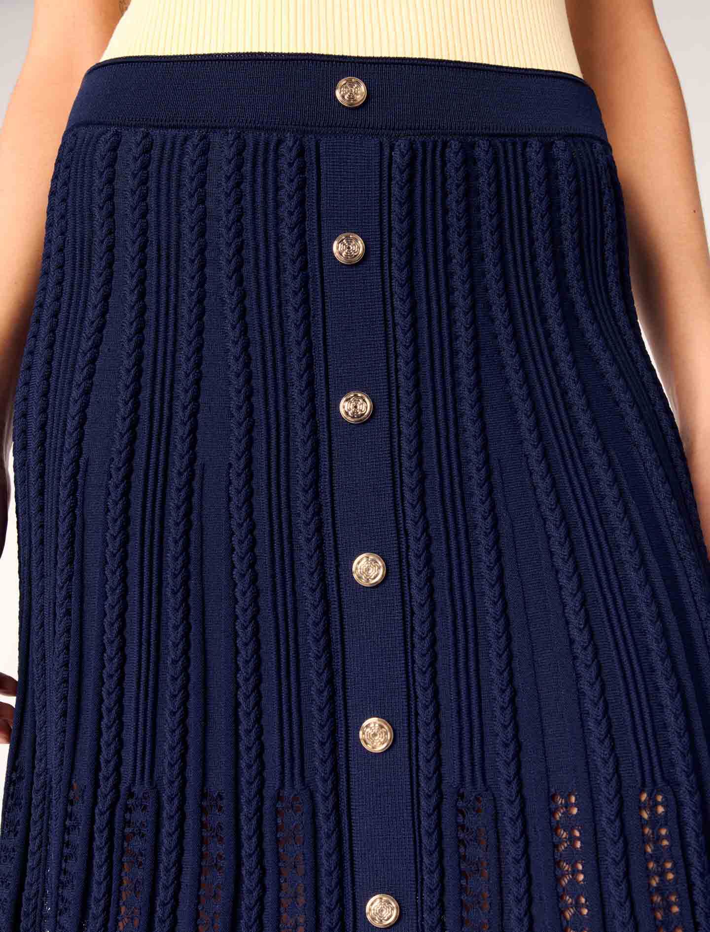 Woven knit short skirt