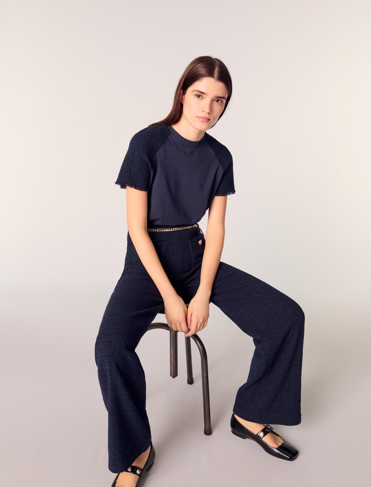 Tweed trousers with chain belt