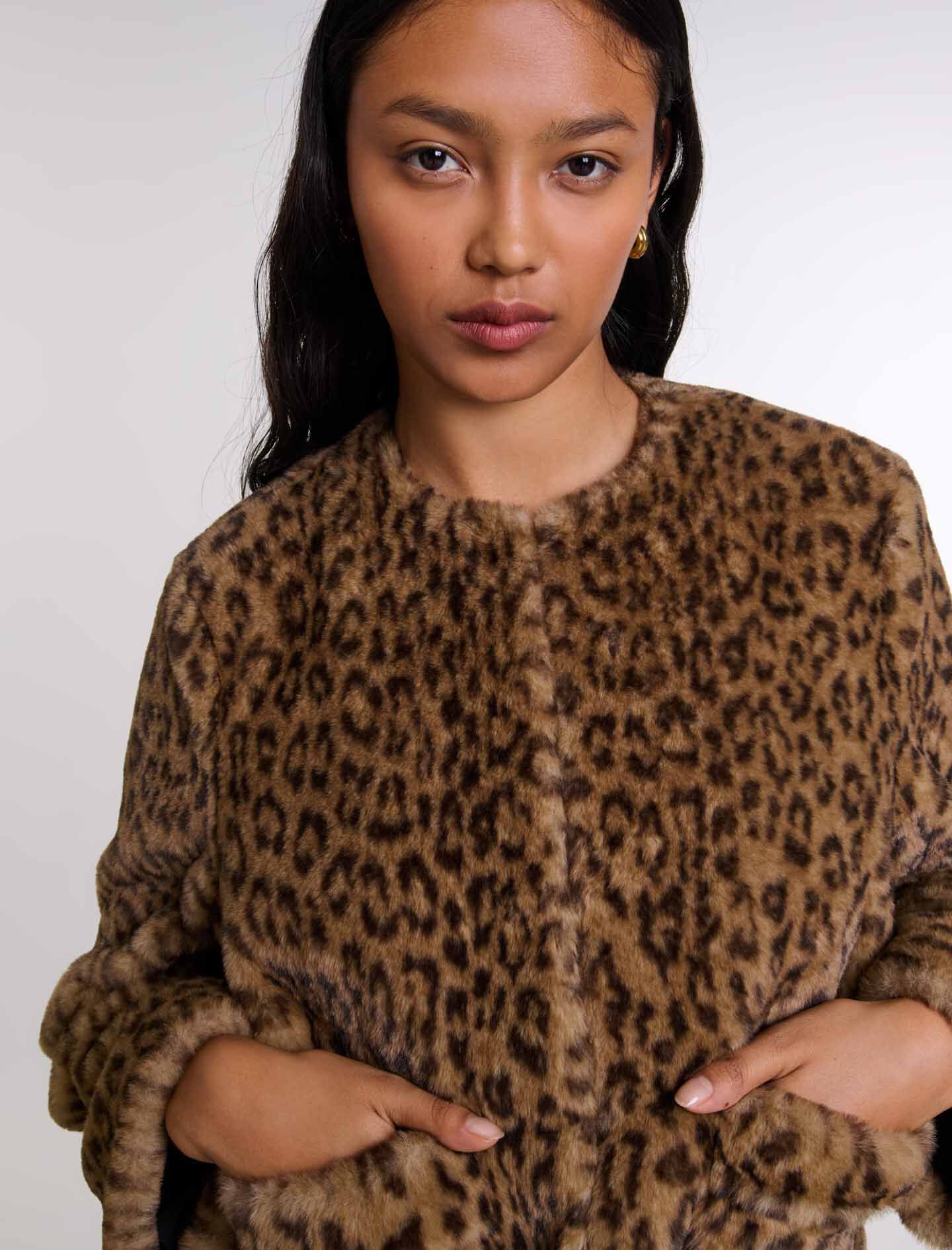 Cropped faux fur jacket