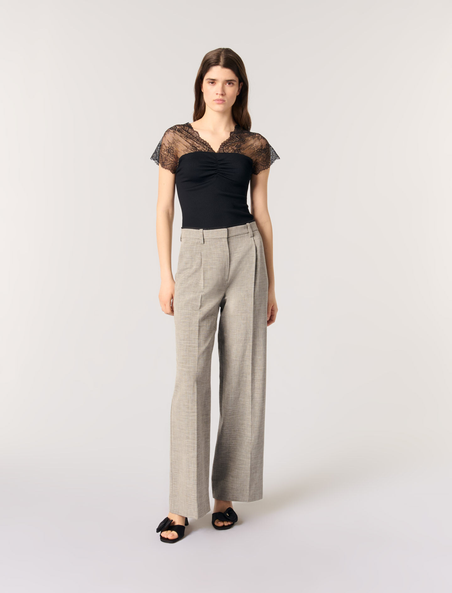 Jersey top with lace trim