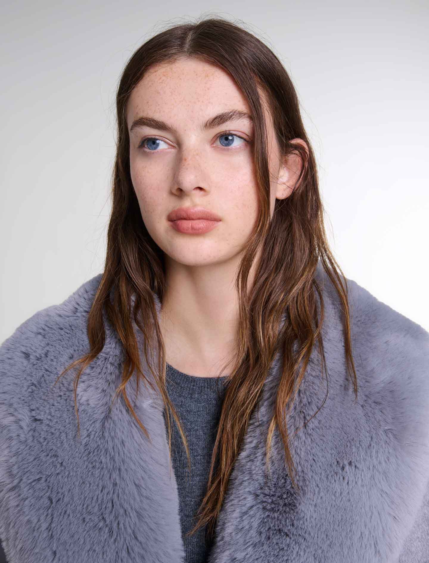 Long coat with faux fur collar