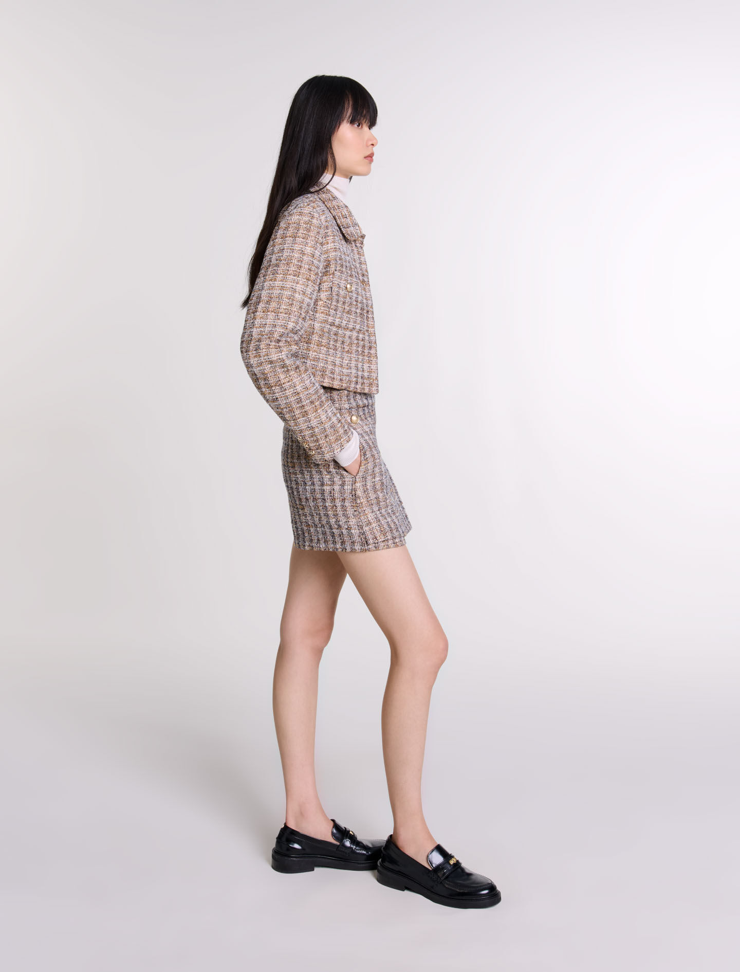 Short tweed jacket