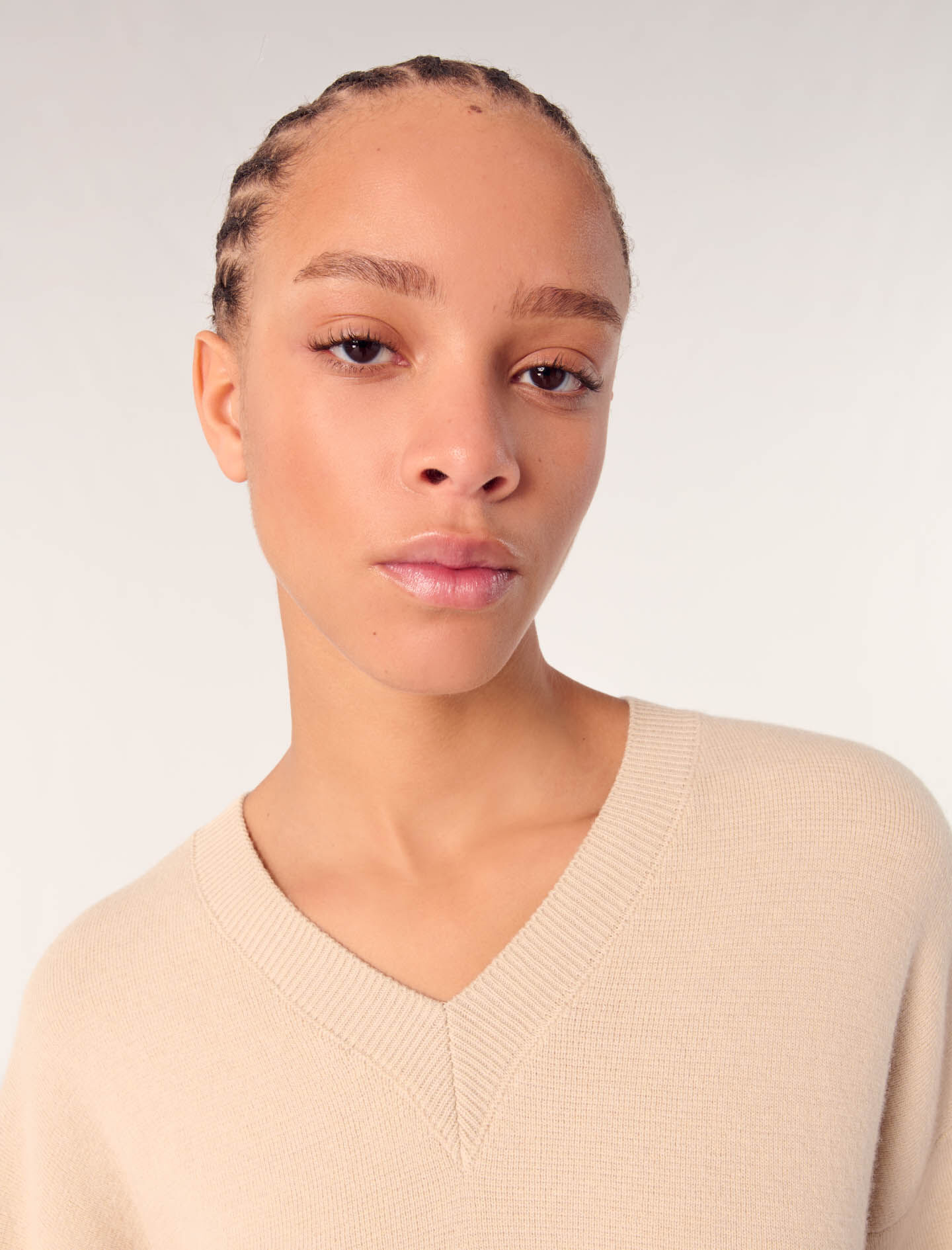 Wool blend V-neck jumper