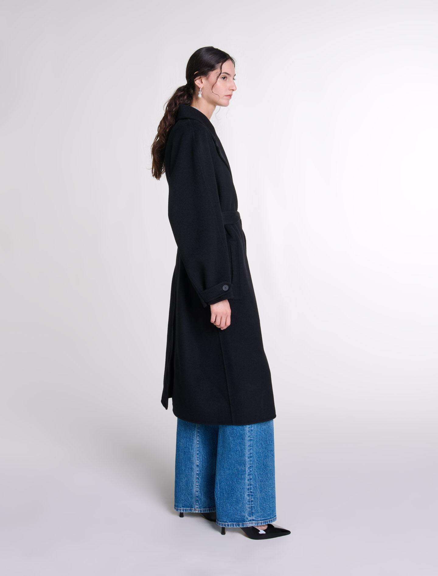 Double-faced mid-length coat