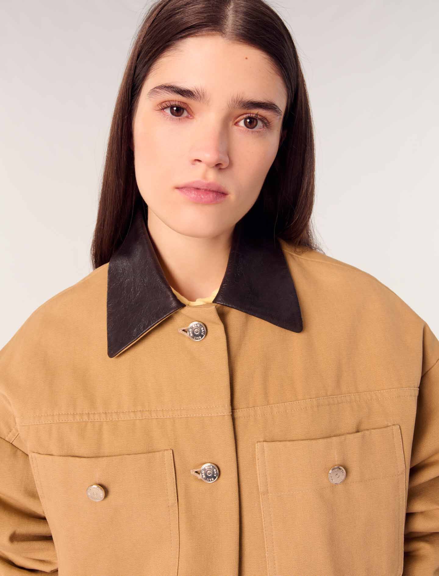Cotton coat with leather collar