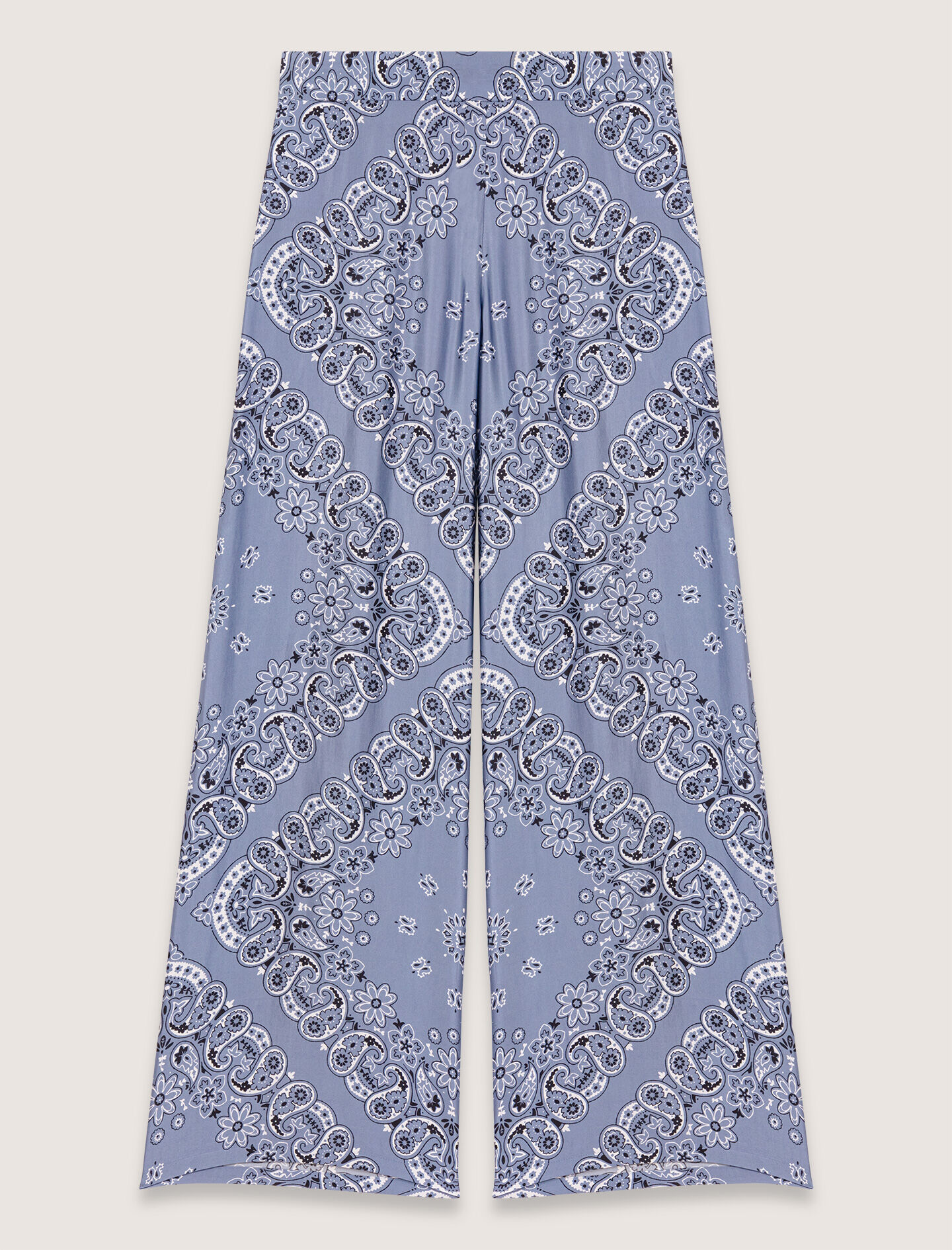 Flowing patterned trousers