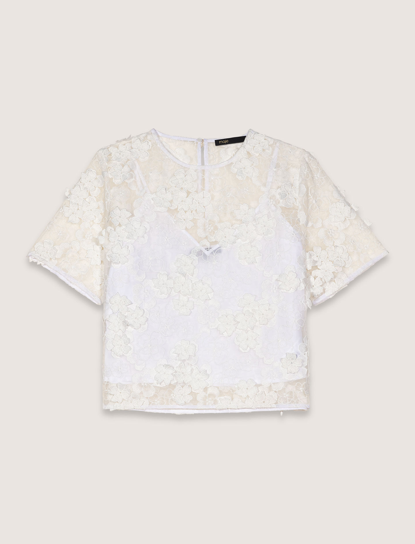 Embroidered short-sleeved top