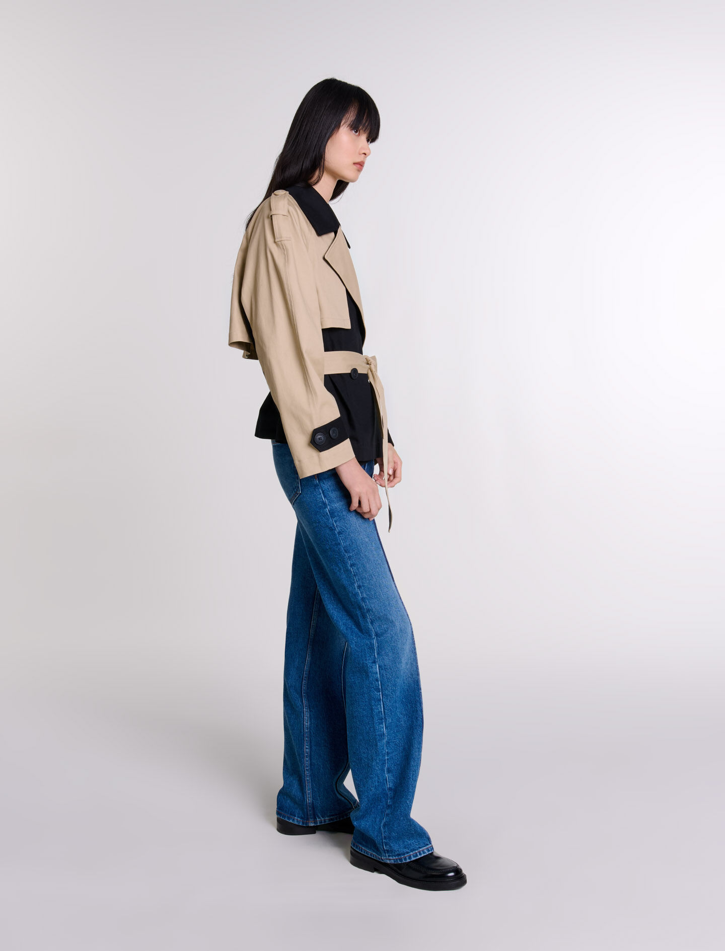 Short two-tone trench coat