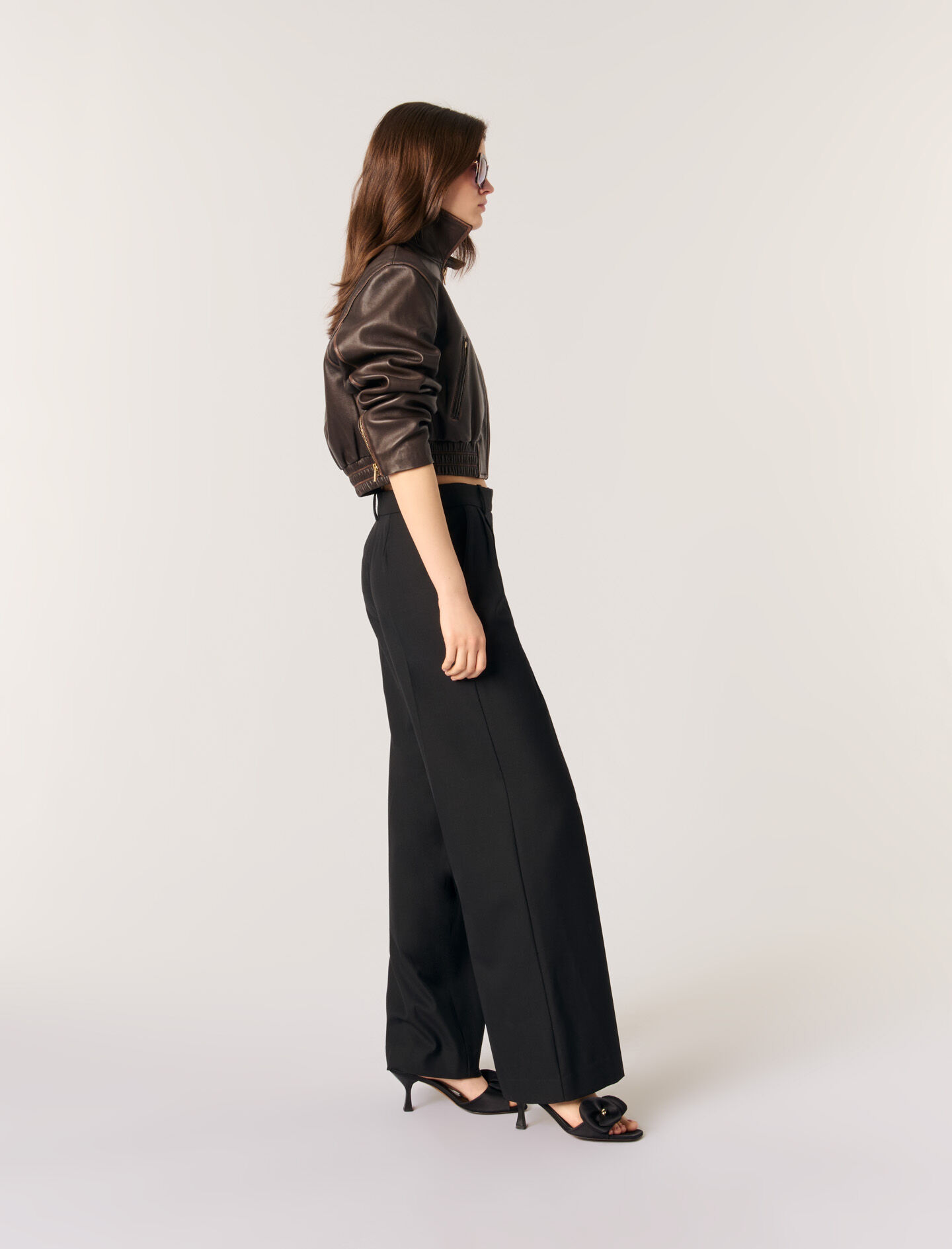 Wide-leg suit trousers