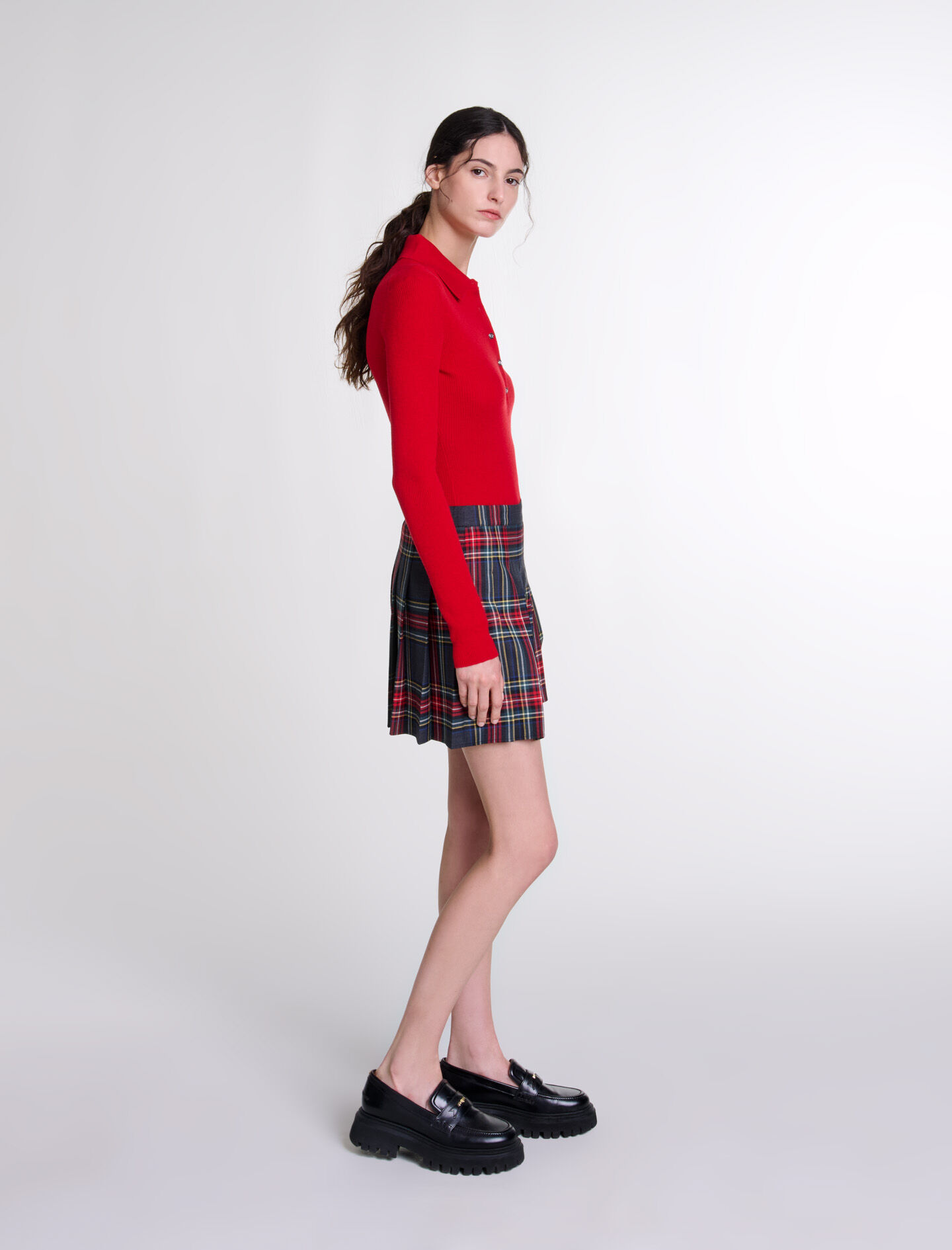 Short tartan print skirt