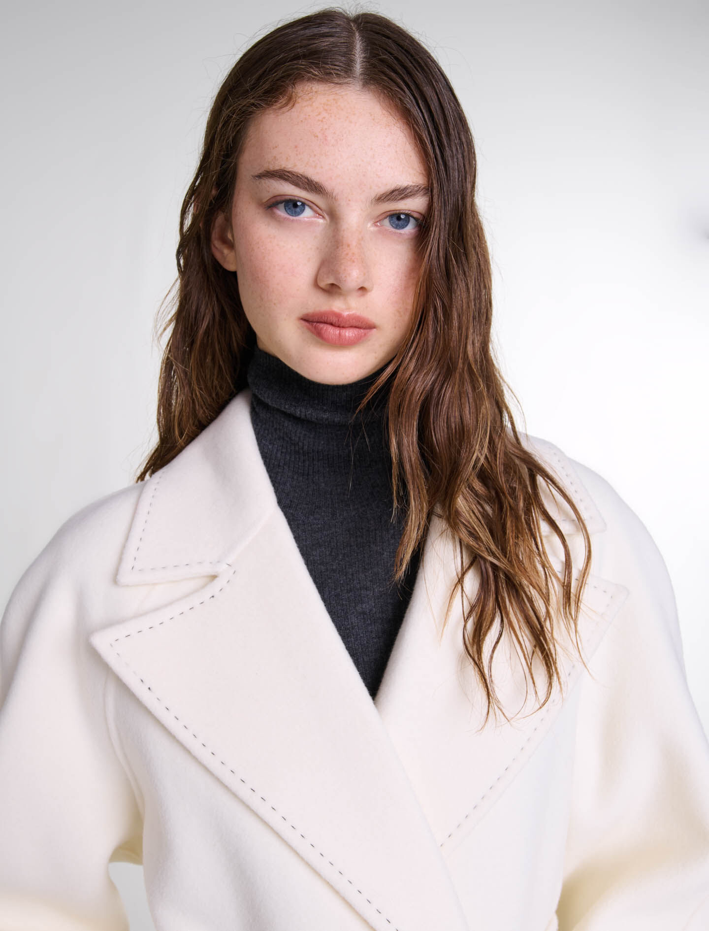 Double-faced mid-length coat