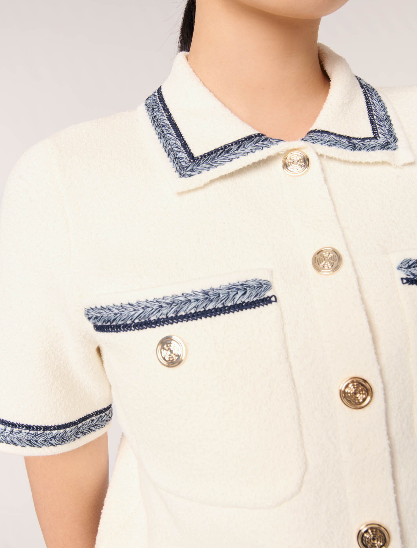 Cropped contrasting trim cardigan