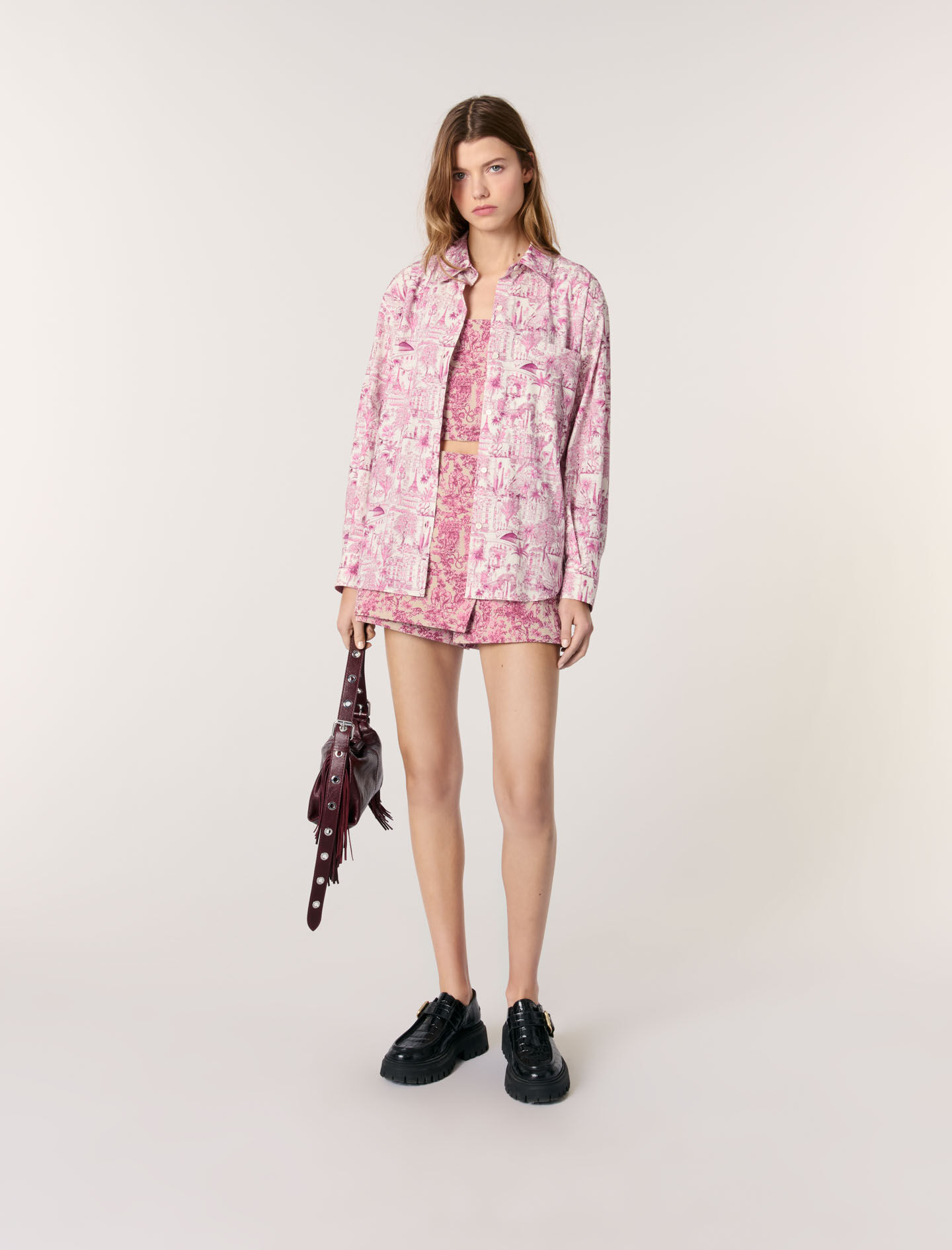 Oversize patterned shirt