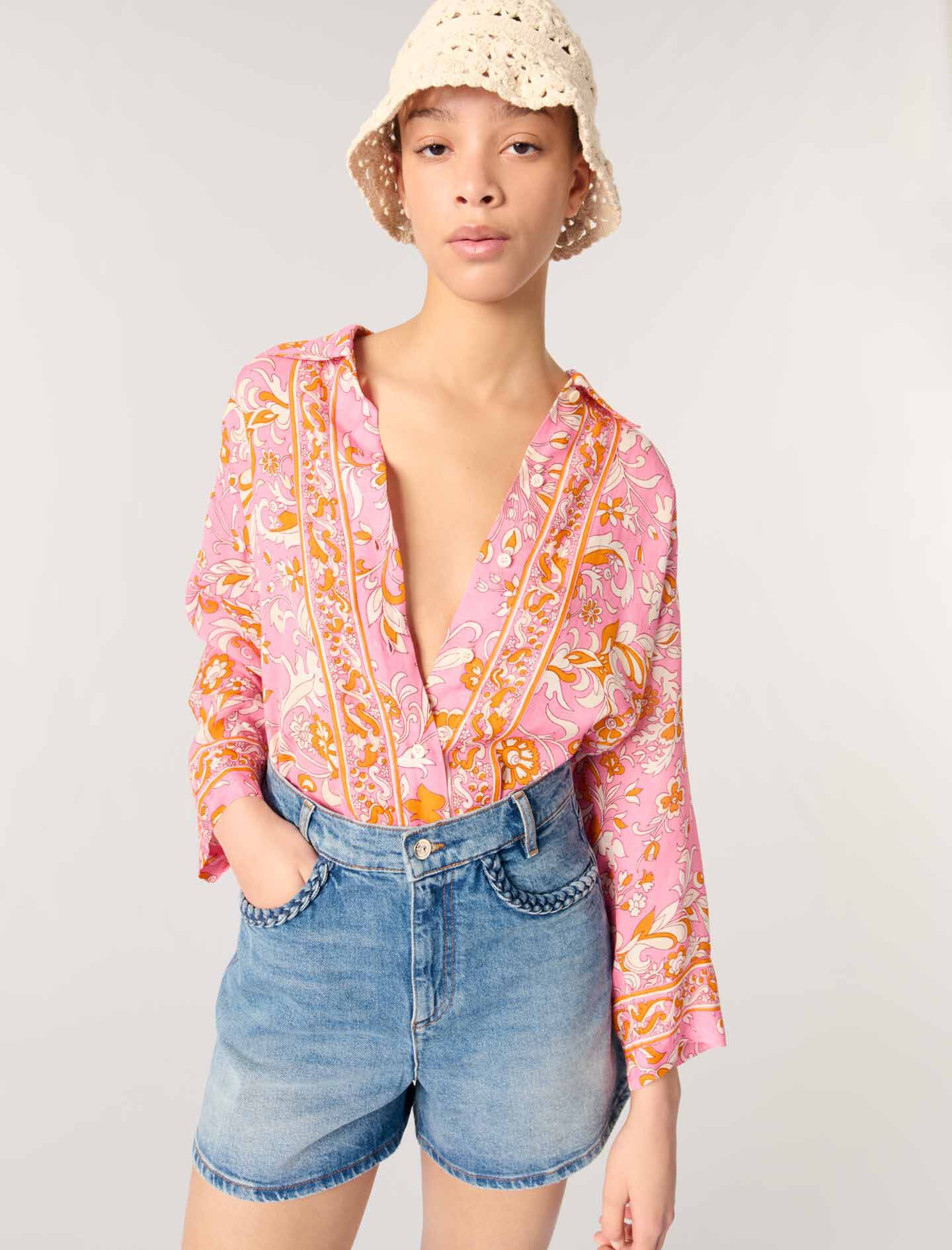 Denim shorts with braided trim