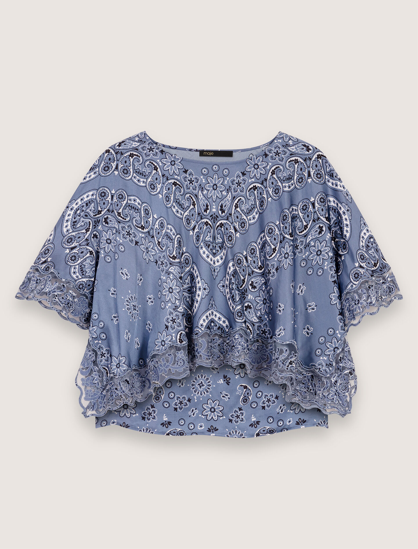 Flowing patterned top