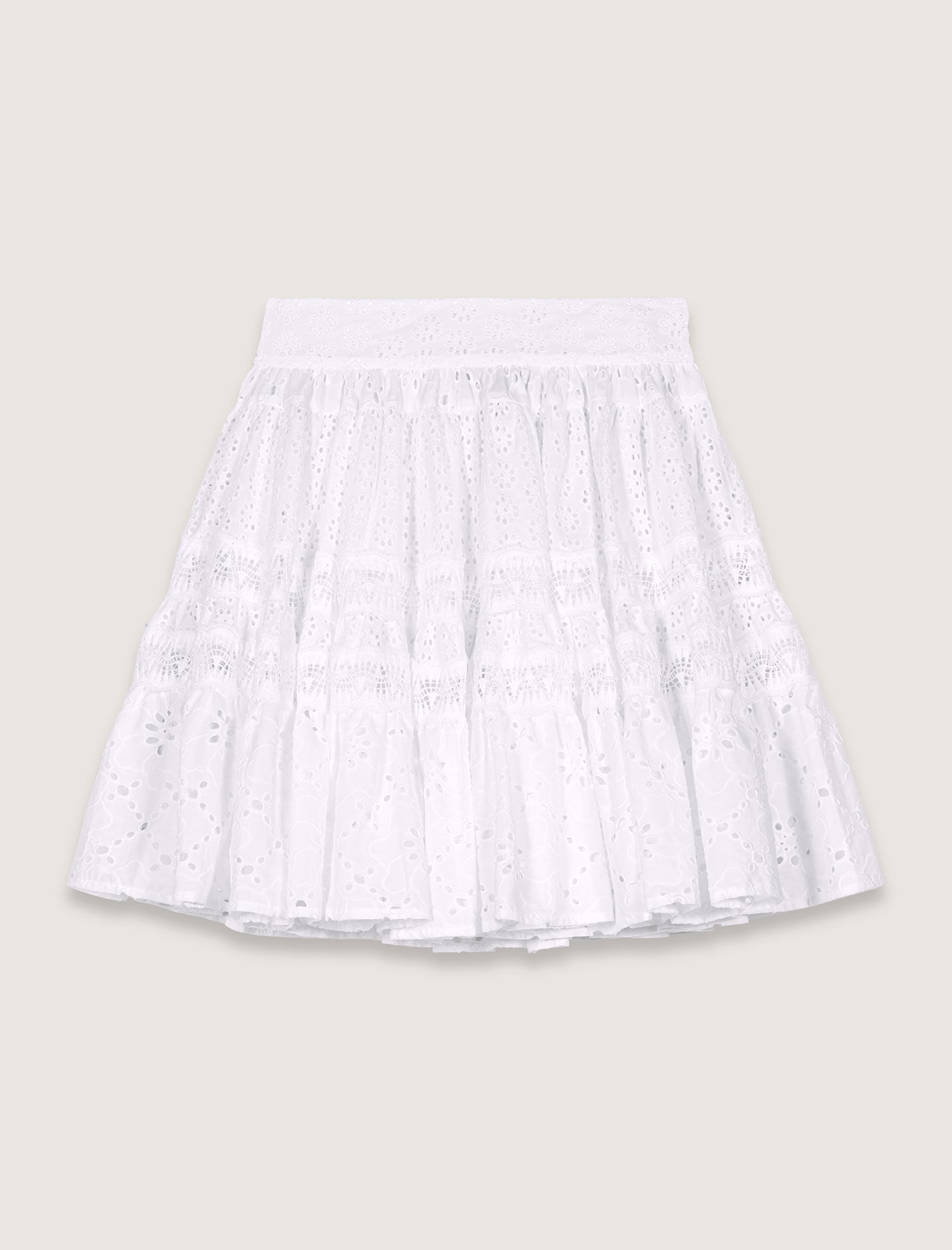 Short embroidered skirt