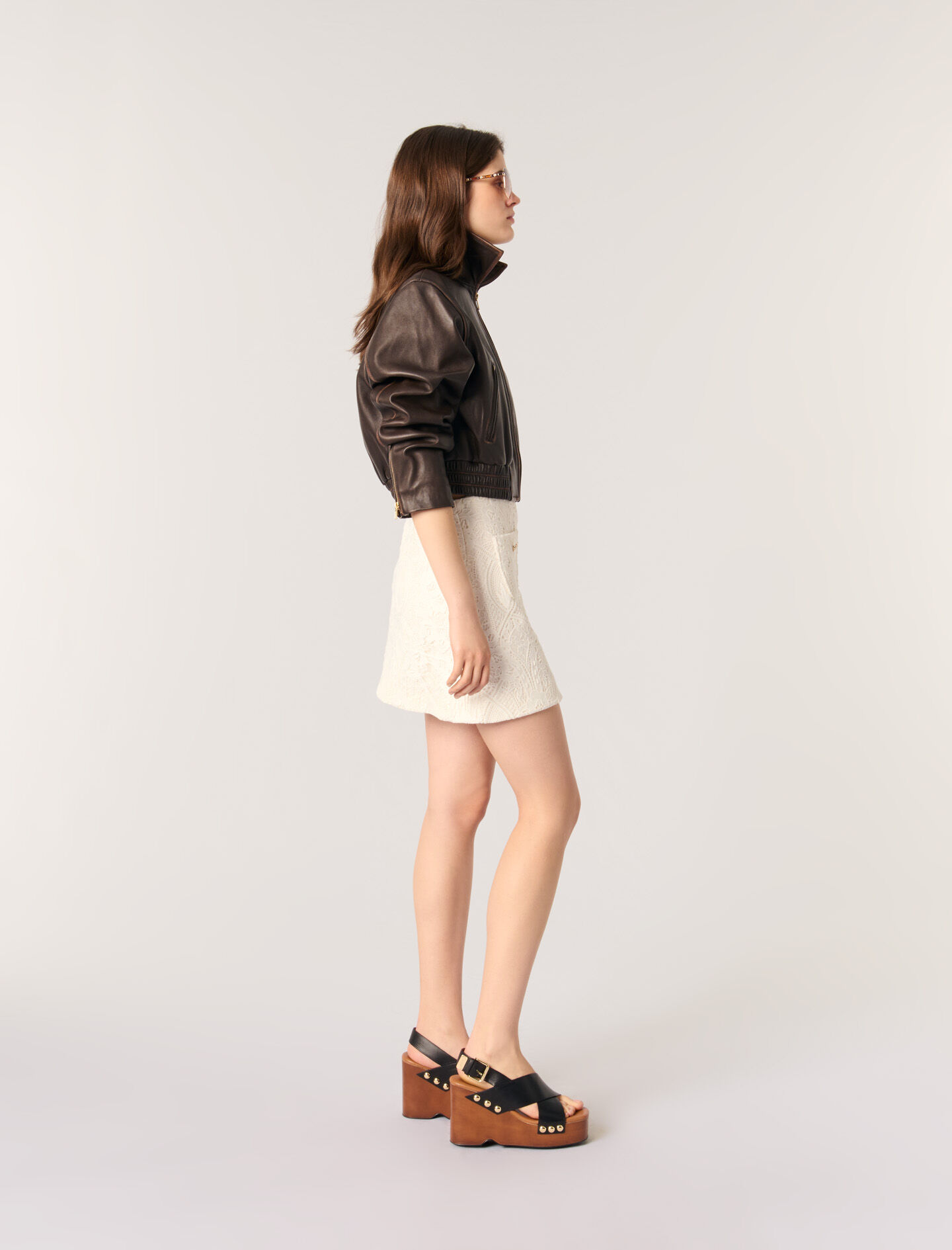 Short guipure skirt