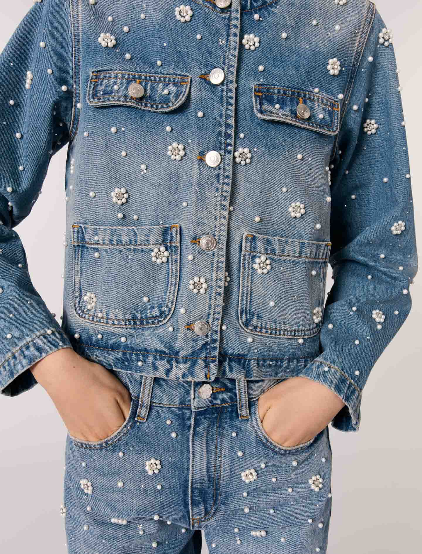 Embroidered denim jacket