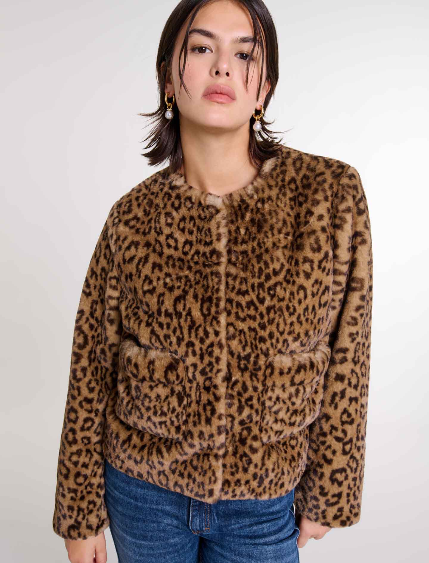 Cropped faux fur jacket