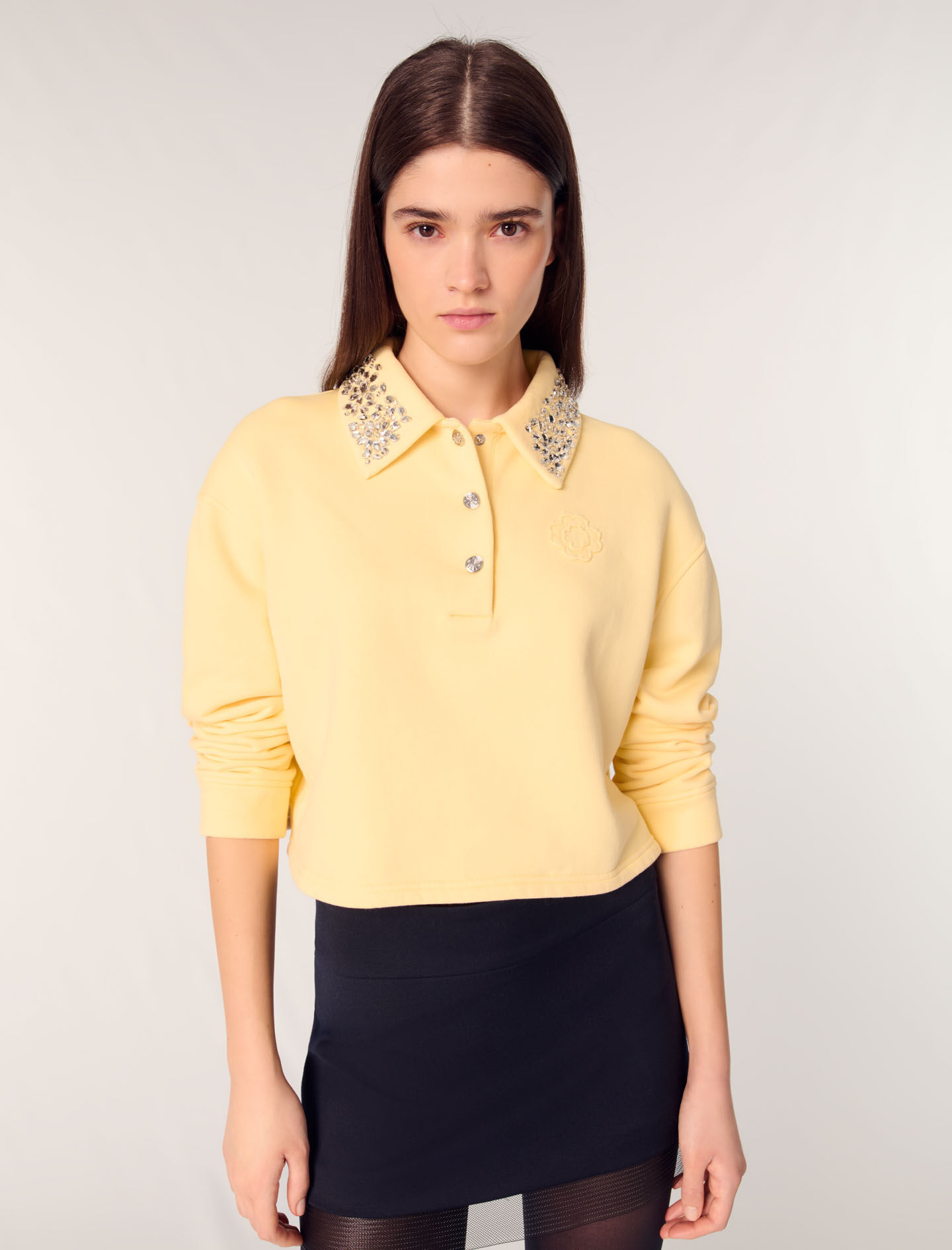Jewellery collar cropped sweater