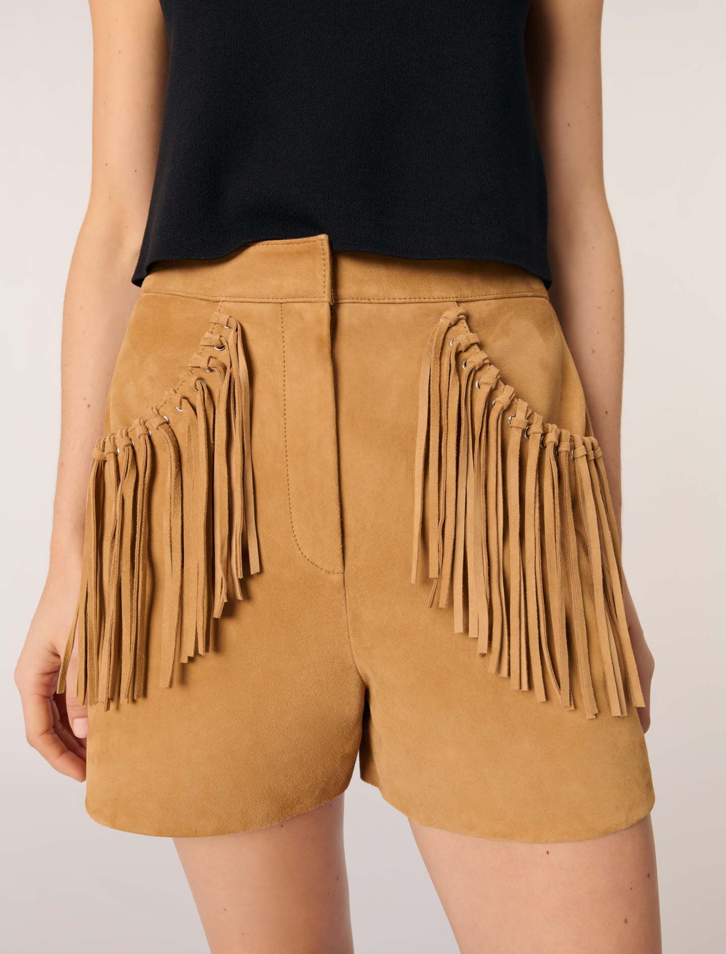 Fringed nubuck shorts
