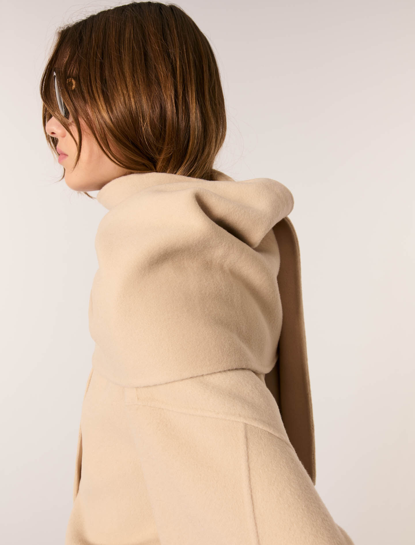 Double-faced coat with scarf