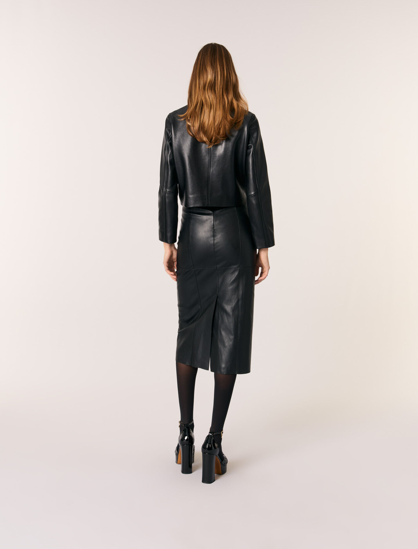 Cropped leather jacket