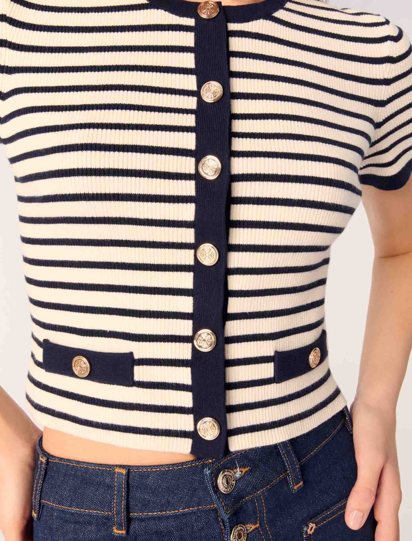 Cropped rib knit cardigan