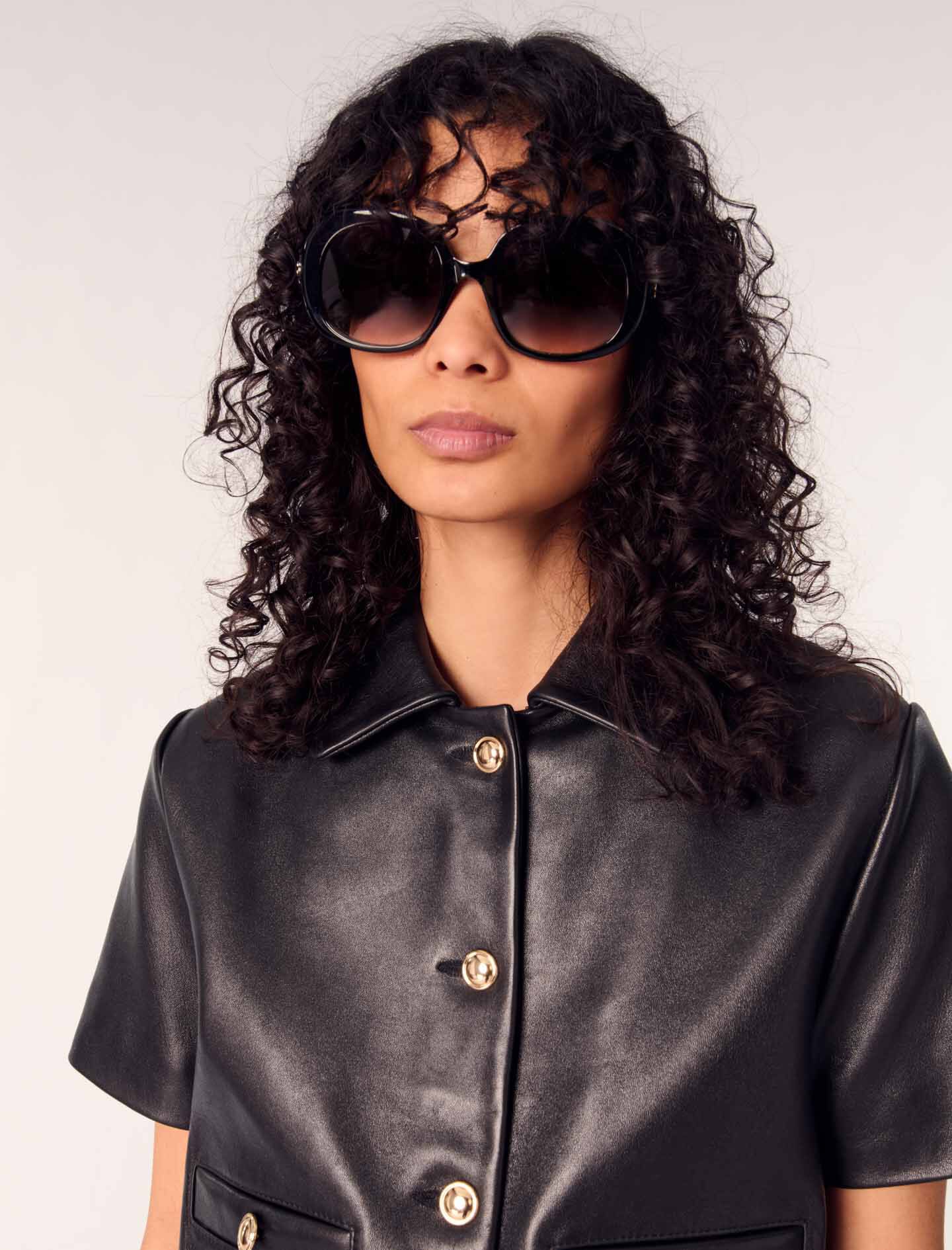 Cropped leather jacket