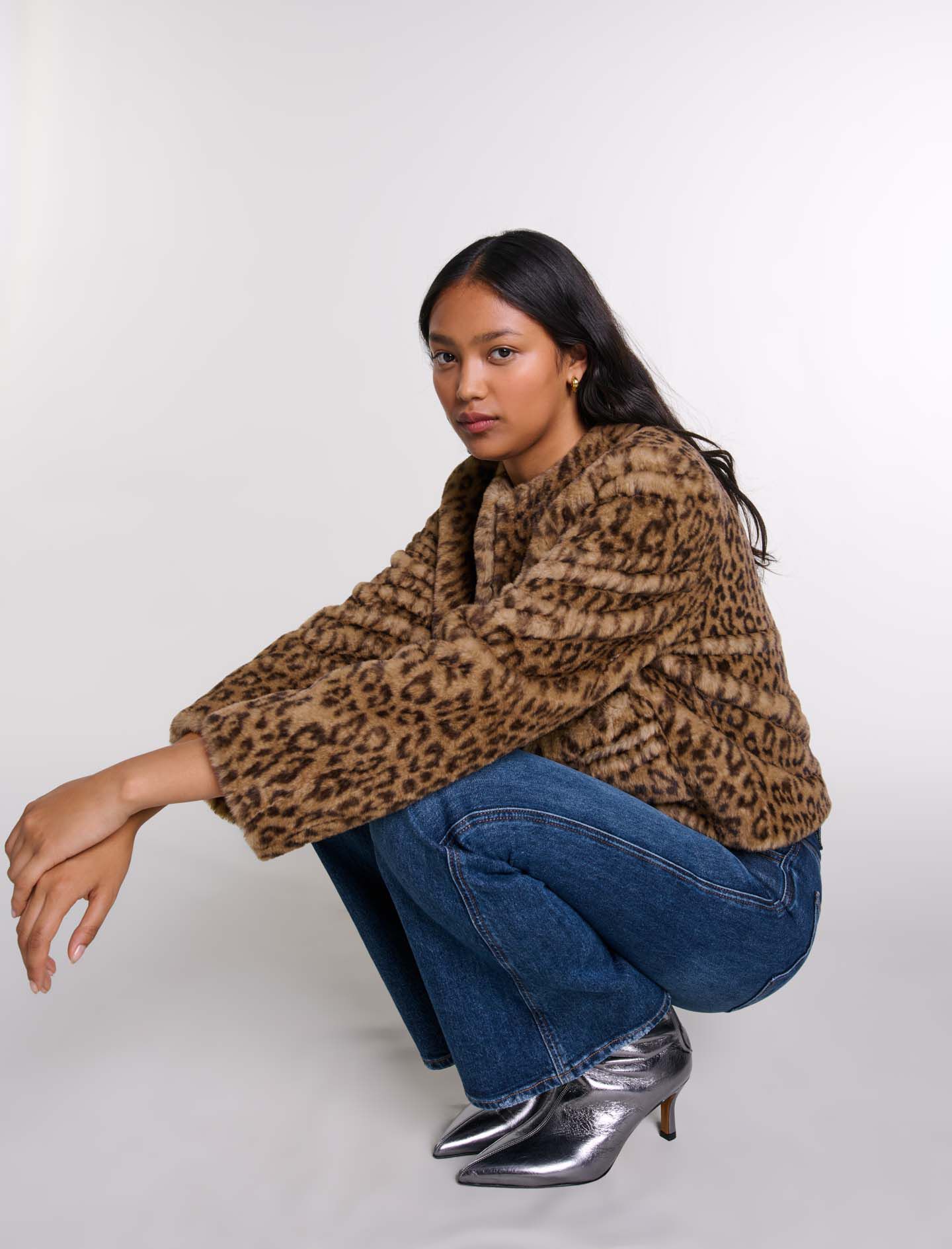 Cropped faux fur jacket