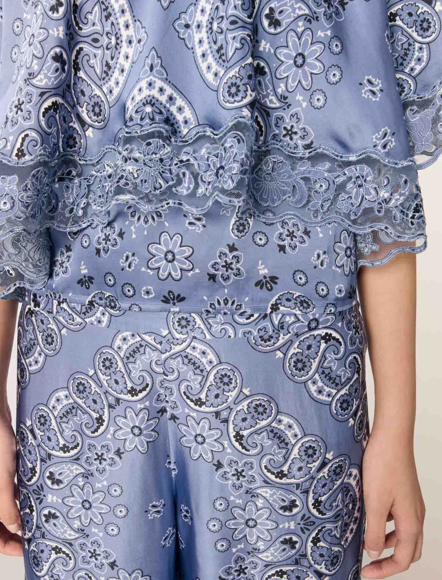 Flowing patterned top