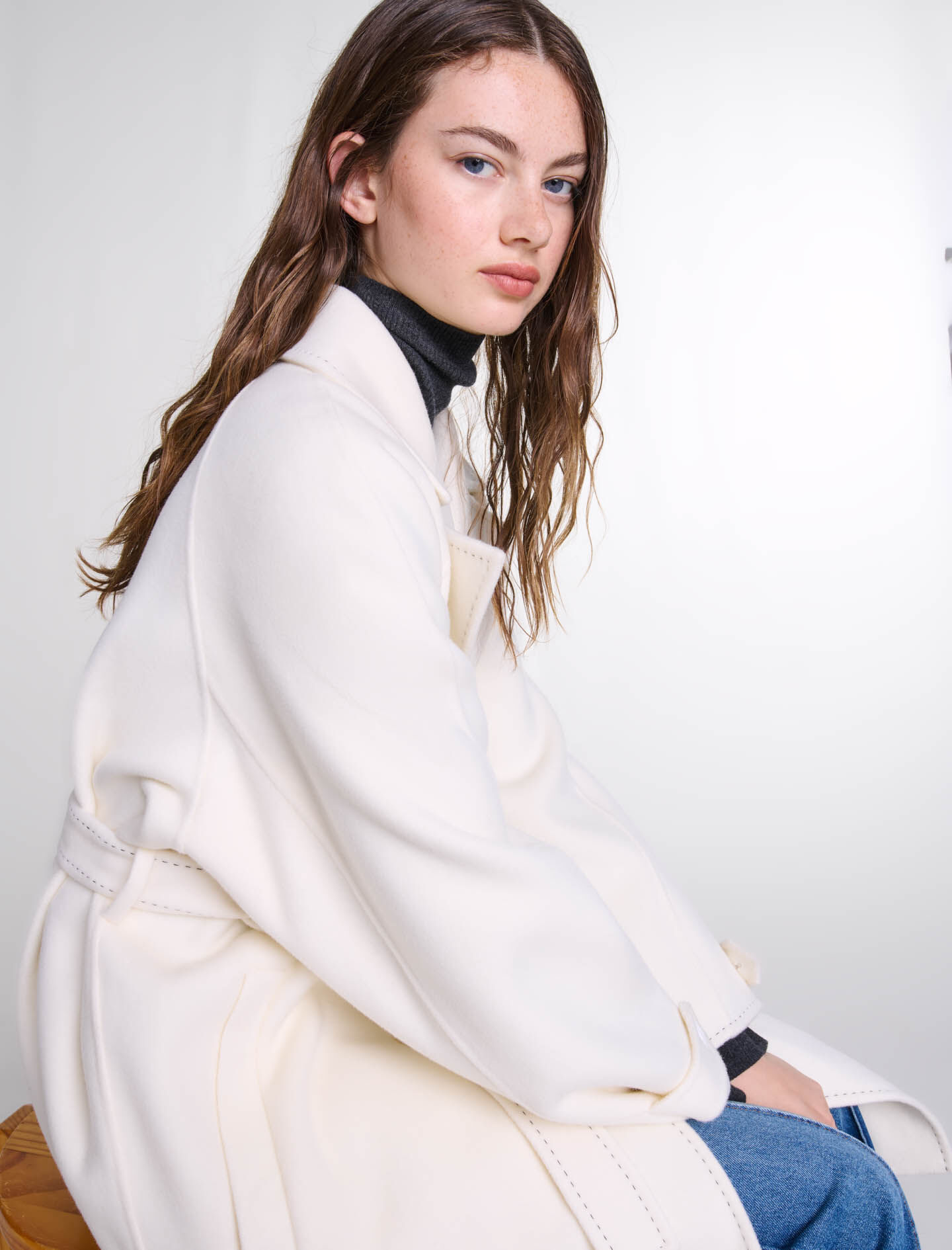 Double-faced mid-length coat